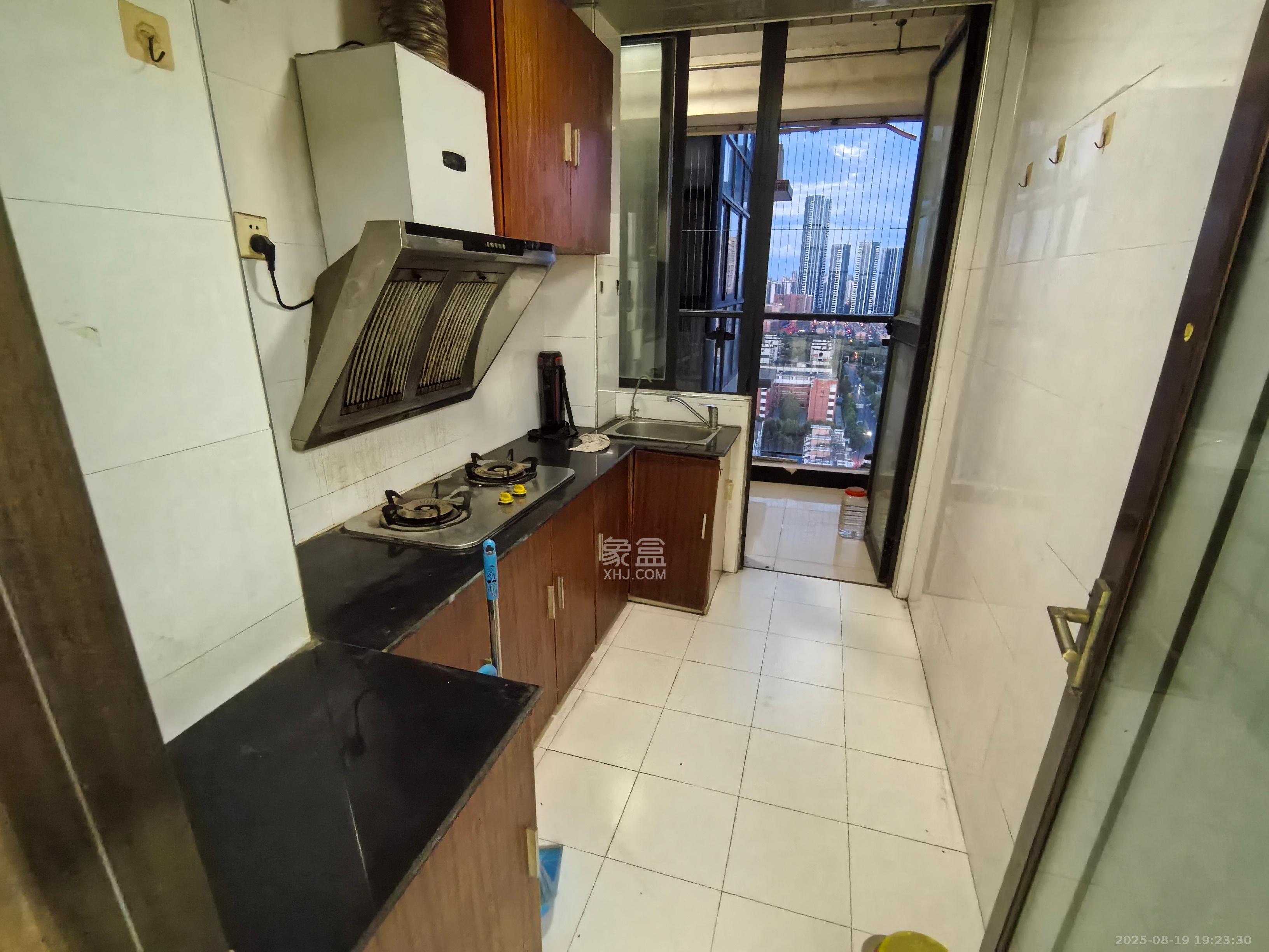 锦湘国际星城三期(锦绣苑) 2室1厅1卫 2000.0元/月 锦湘国际星城三期(锦绣苑) 2室1厅1卫 2000.0元/月室内图