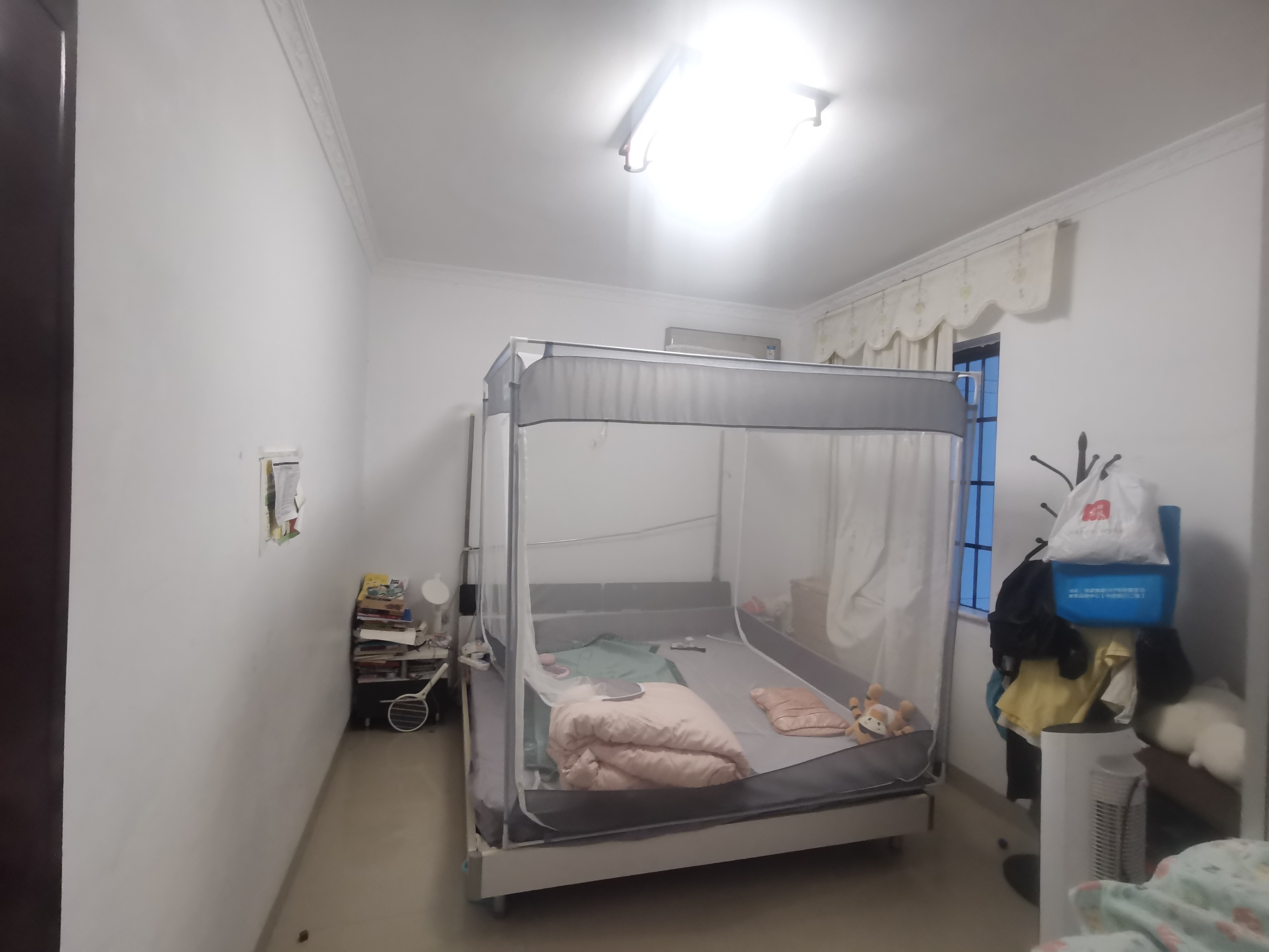 四季华庭龙城  2室1厅1卫   2500.00元/月室内图
