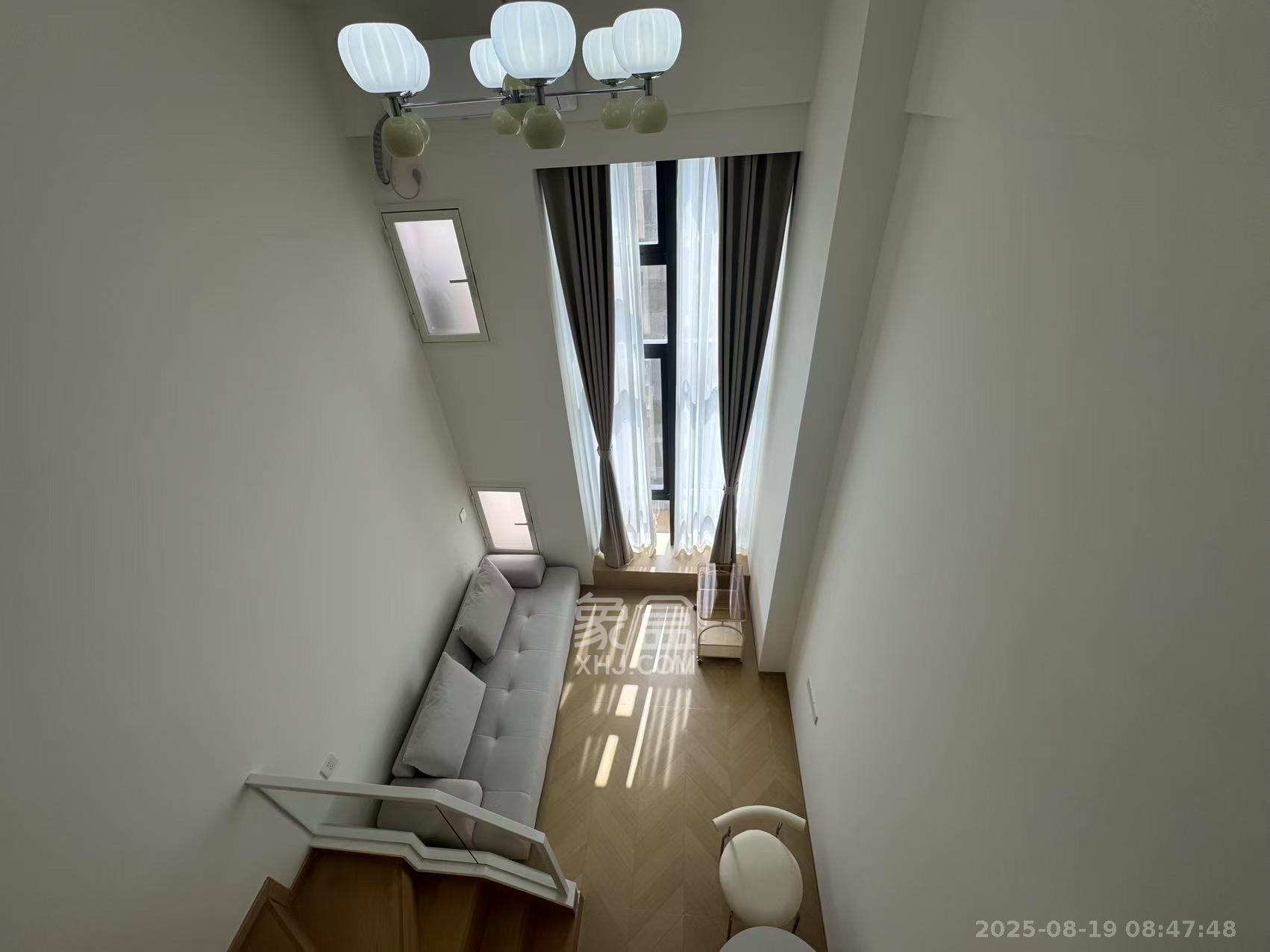 珠江花城好世界 1室1厅1卫 2300.0元/月 珠江花城好世界 1室1厅1卫 2300.0元/月室内图