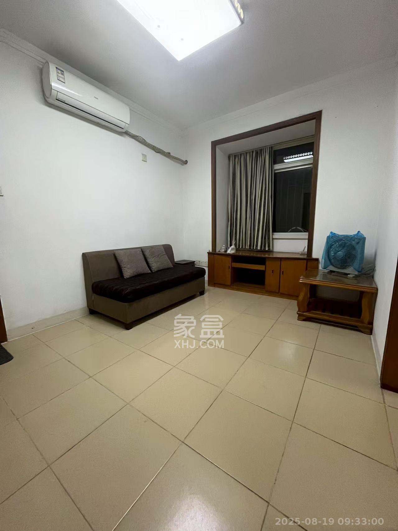 学宫街散盘 2室1厅1卫 1600.0元/月 学宫街散盘 2室1厅1卫 1600.0元/月室内图