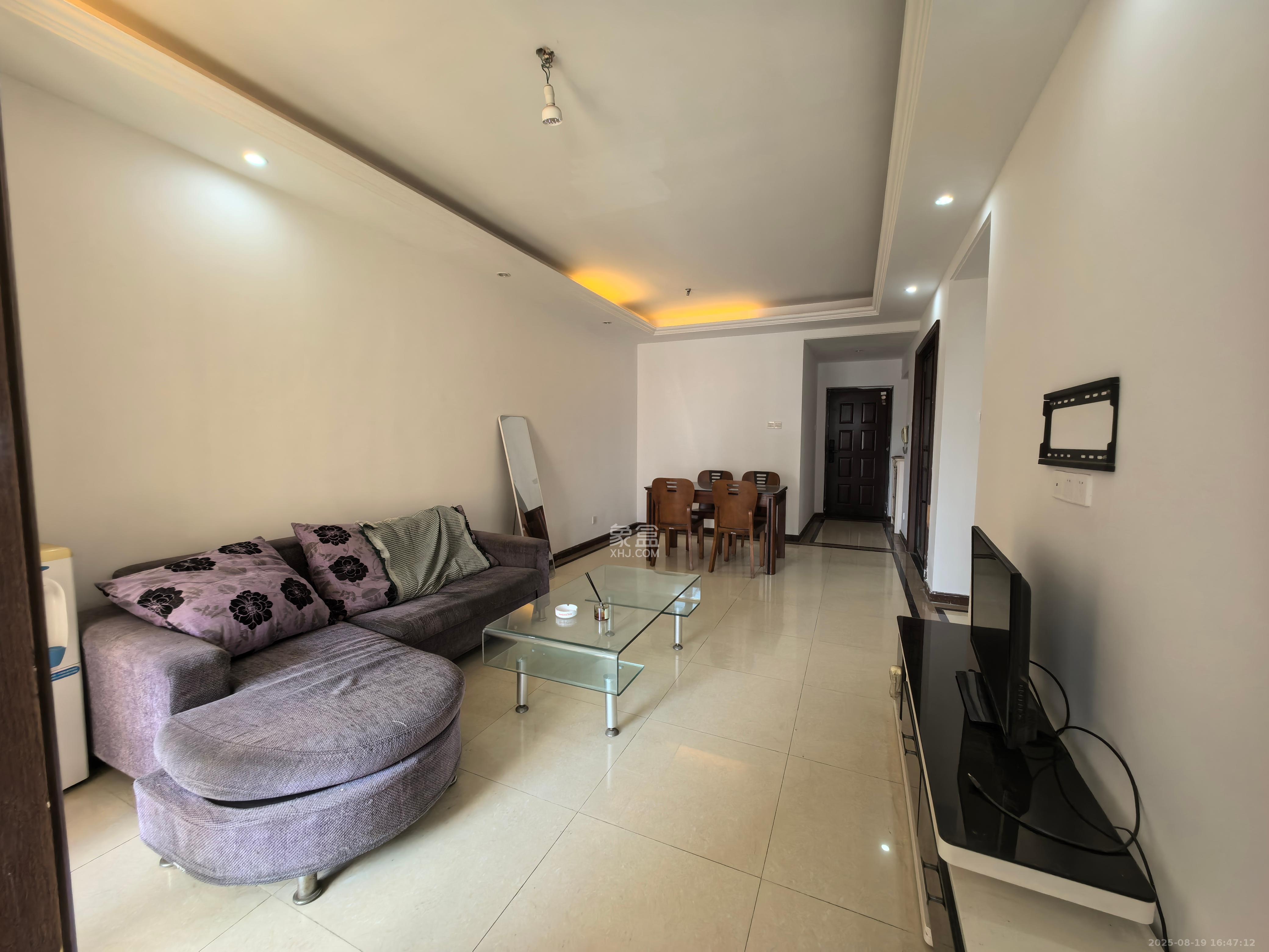 郡原居里  2室2厅1卫    1580.0元/月室内图