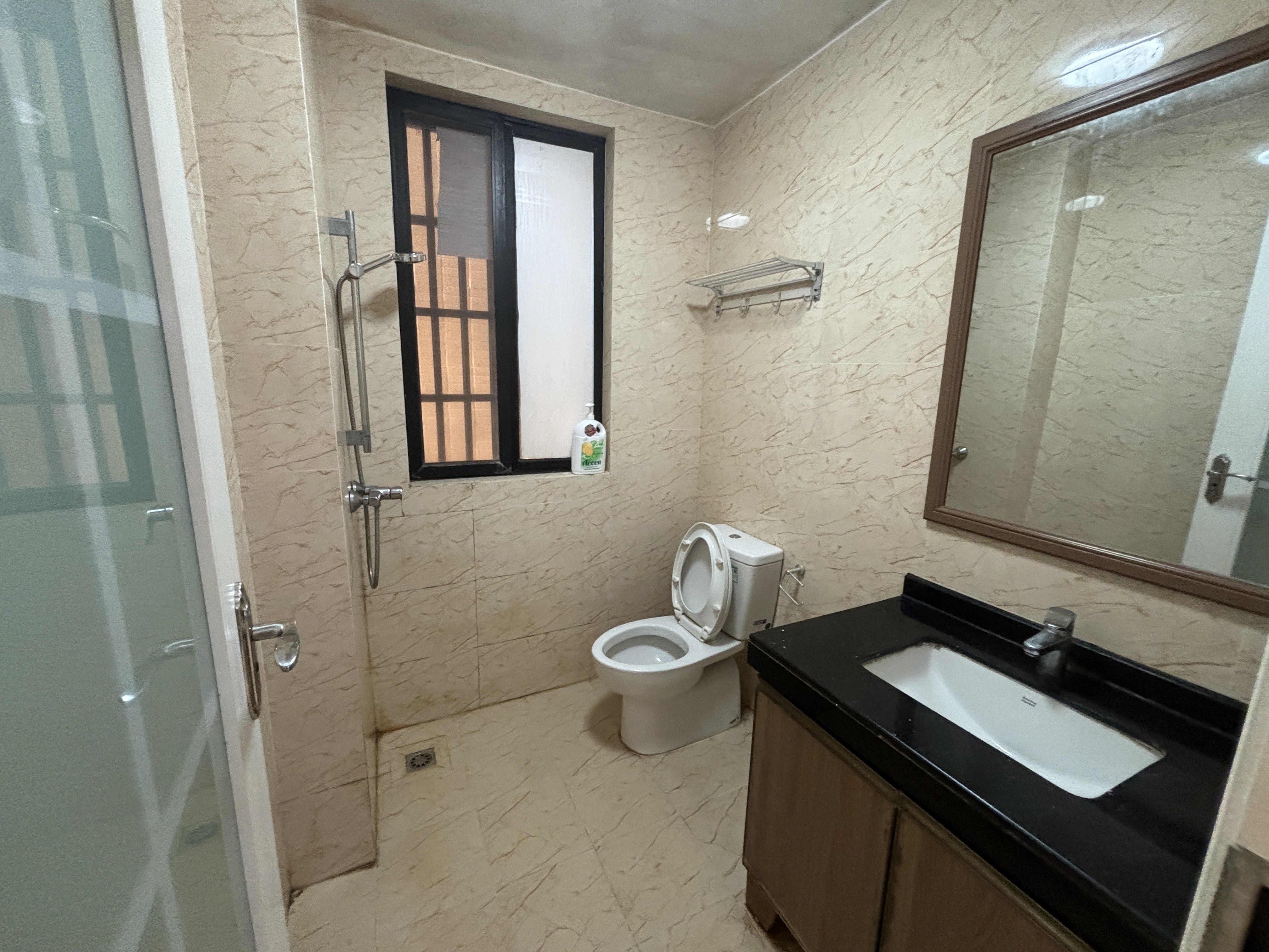 滨江世纪佳城(北区) 2室2厅1卫 2400.0元/月 滨江世纪佳城(北区) 2室2厅1卫 2400.0元/月室内图