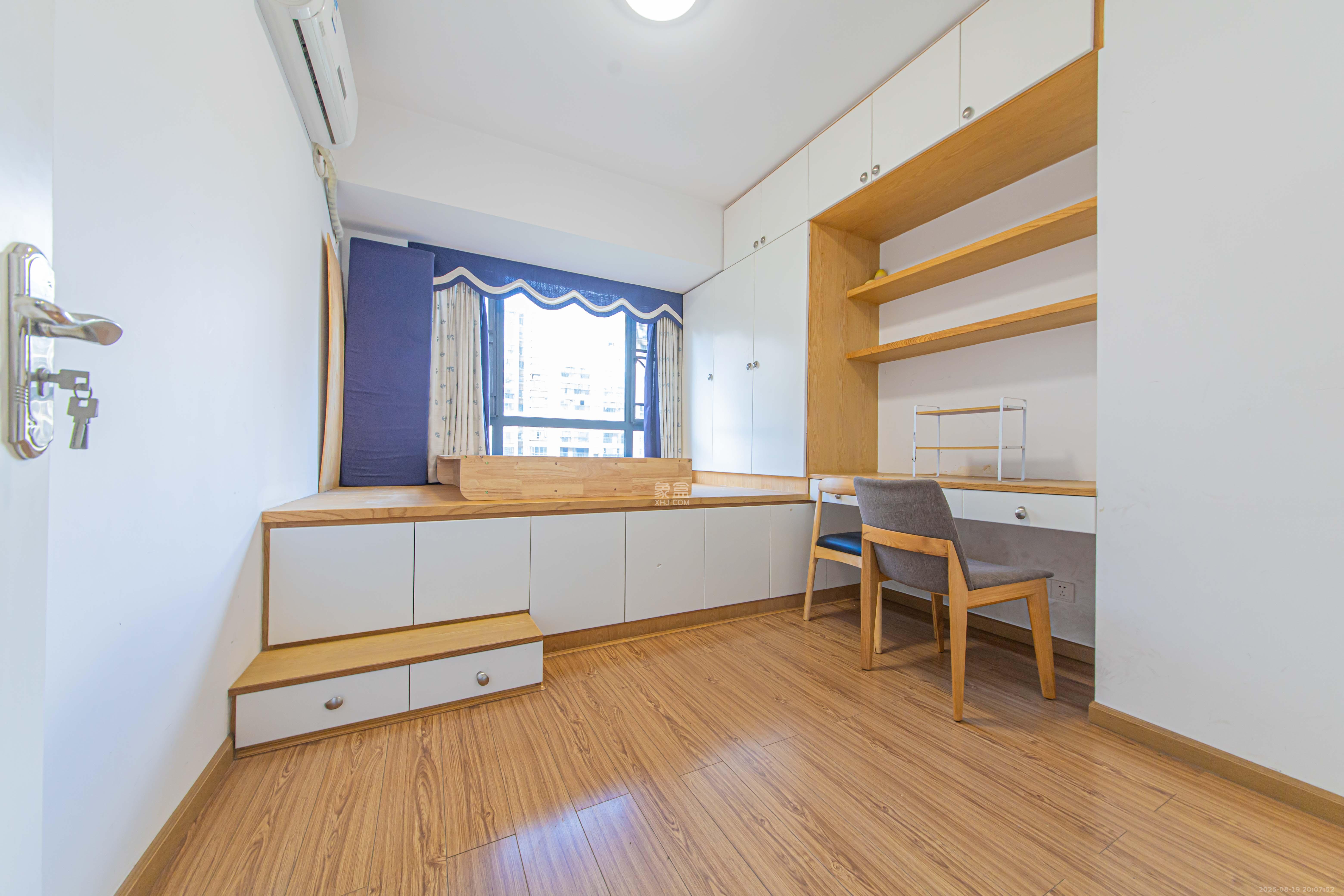 中建芙蓉嘉苑 3室2厅2卫 129.0万 中建芙蓉嘉苑 3室2厅2卫 129.0万卧室