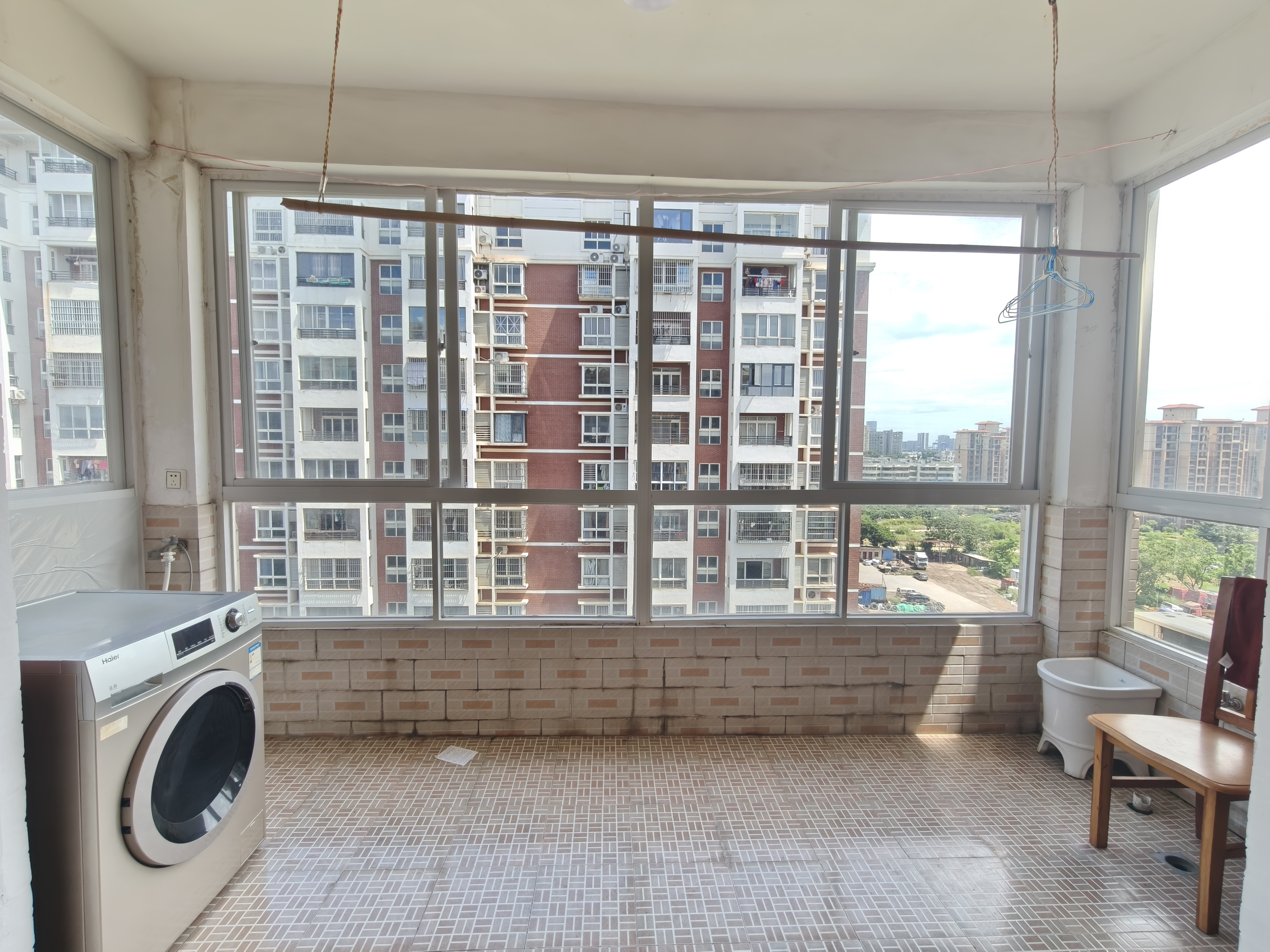 维多利亚花园 3室2厅2卫 3000.0元/月 维多利亚花园 3室2厅2卫 3000.0元/月室内图