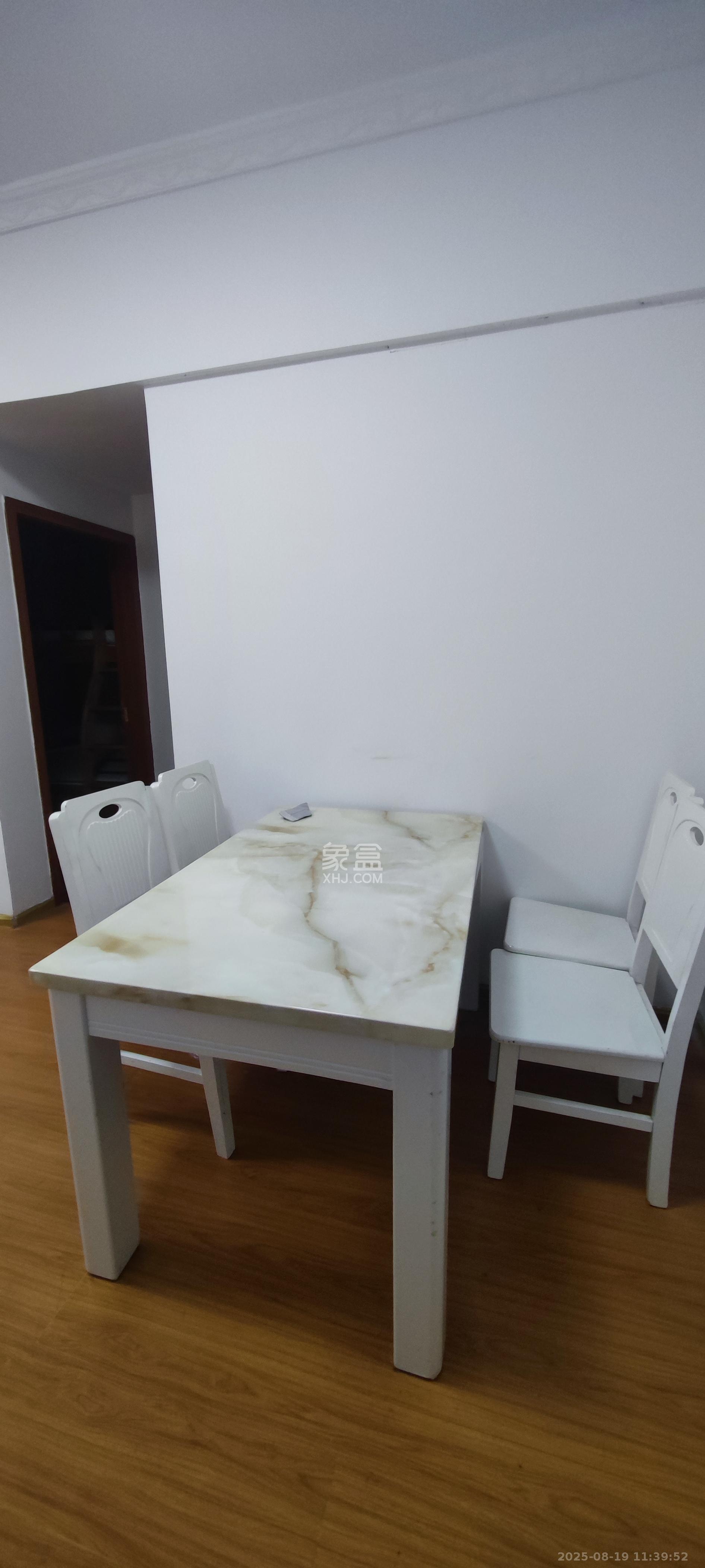 光明城市(星辰青年城) 2室2厅1卫 1900.0元/月 光明城市(星辰青年城) 2室2厅1卫 1900.0元/月室内图