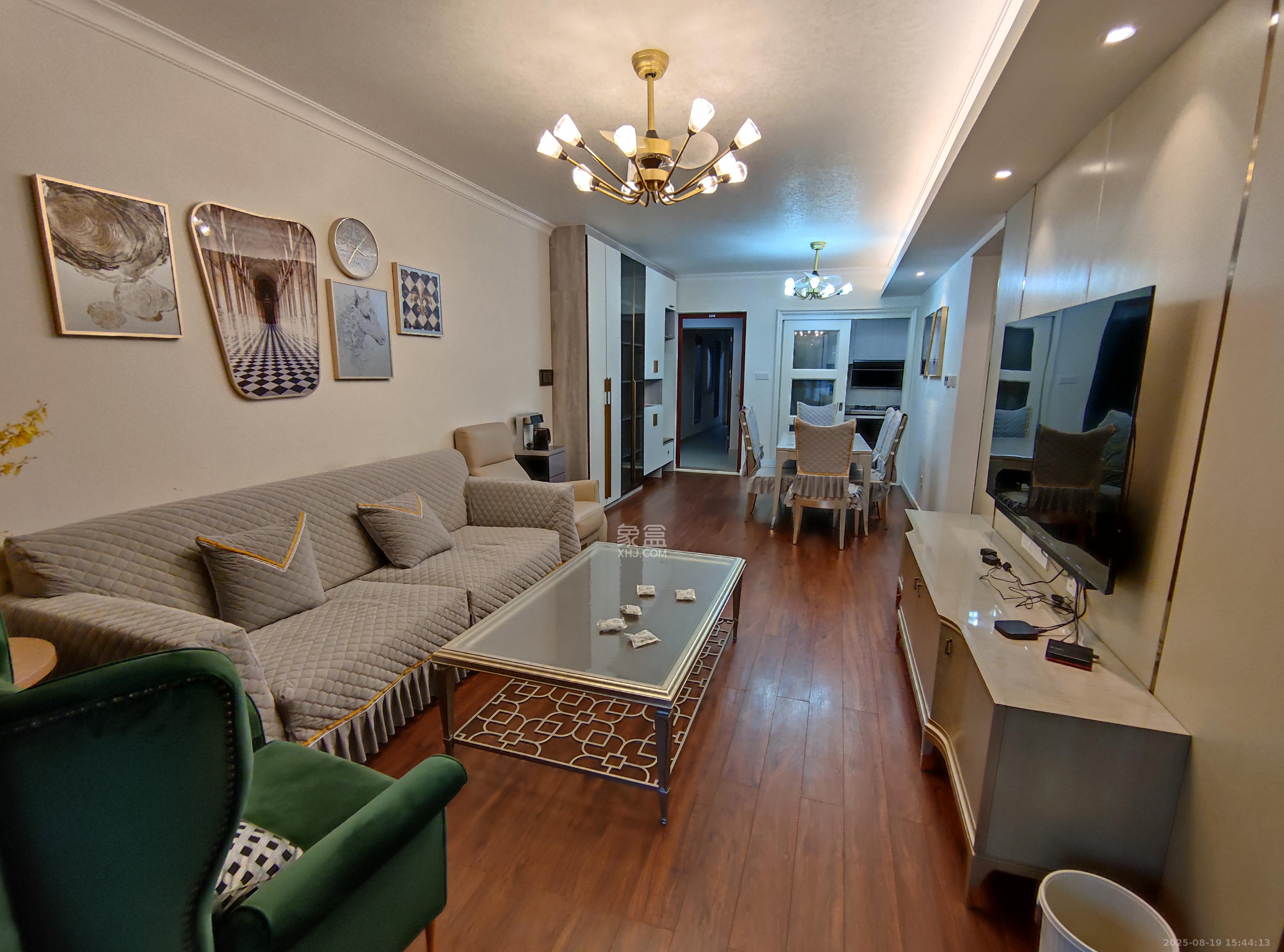 万科魅力之城锋镜里  3室2厅2卫    3150.0元/月 万科魅力之城锋镜里  3室2厅2卫    3150.0元/月室内图