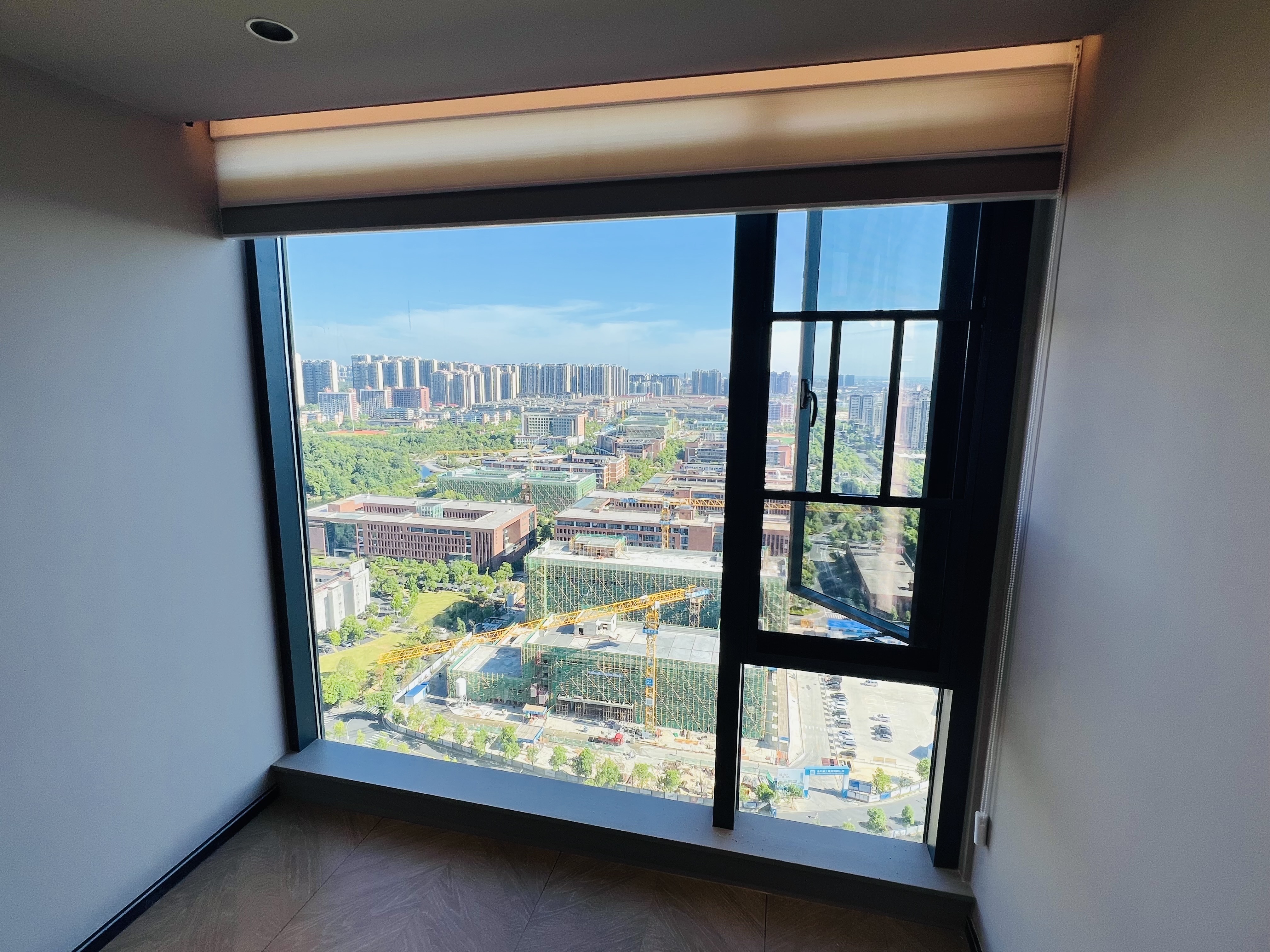 碧桂园壹中心  1室1厅1卫   1300.00元/月室内图