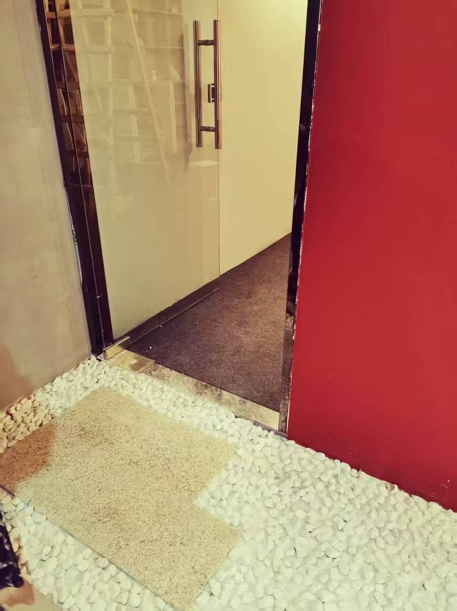 融冠亲城50写字楼 1室0厅0卫 3000.0元/月 融冠亲城50写字楼 1室0厅0卫 3000.0元/月室内图