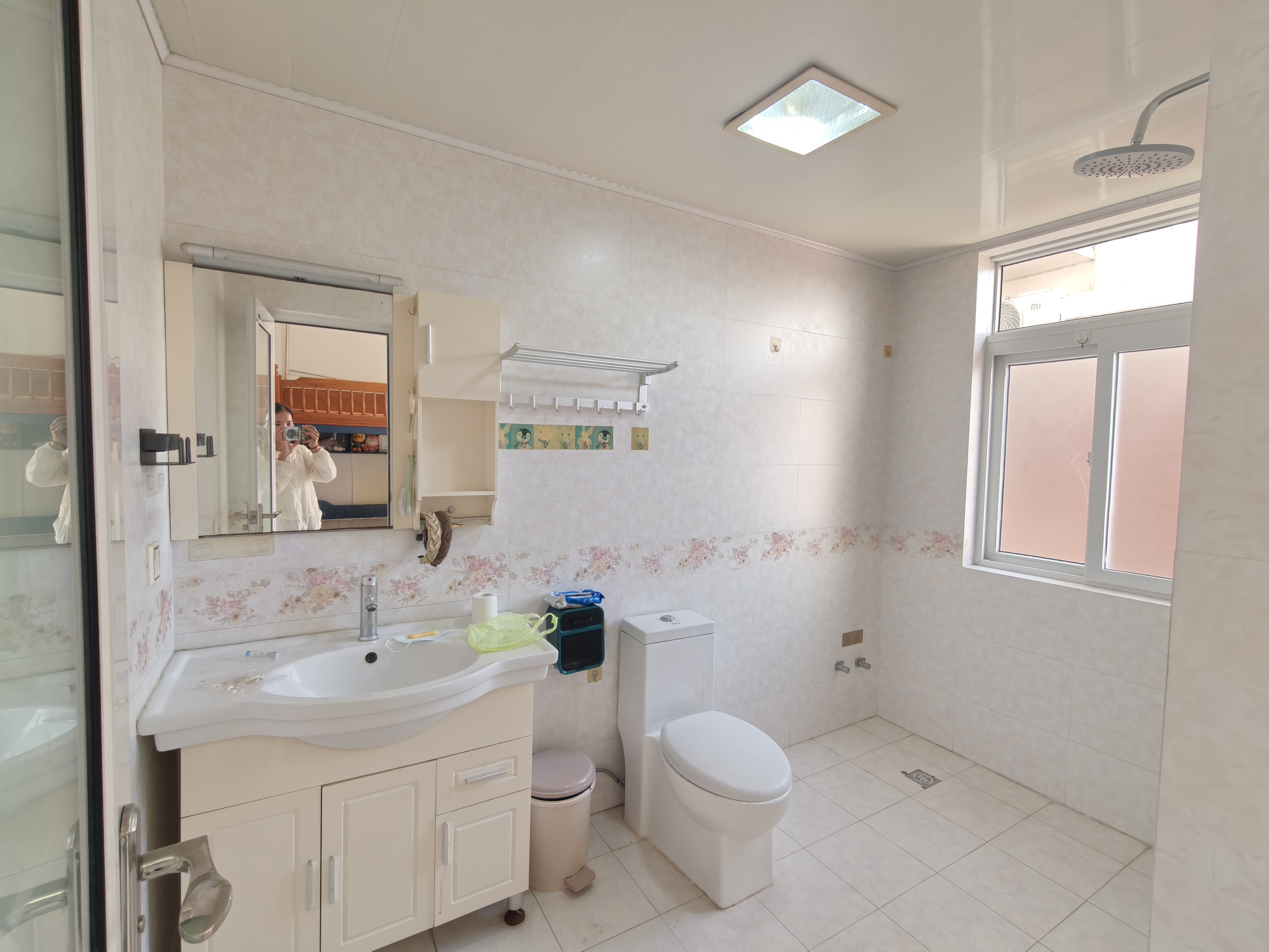 维多利亚花园 3室2厅2卫 3000.0元/月 维多利亚花园 3室2厅2卫 3000.0元/月室内图