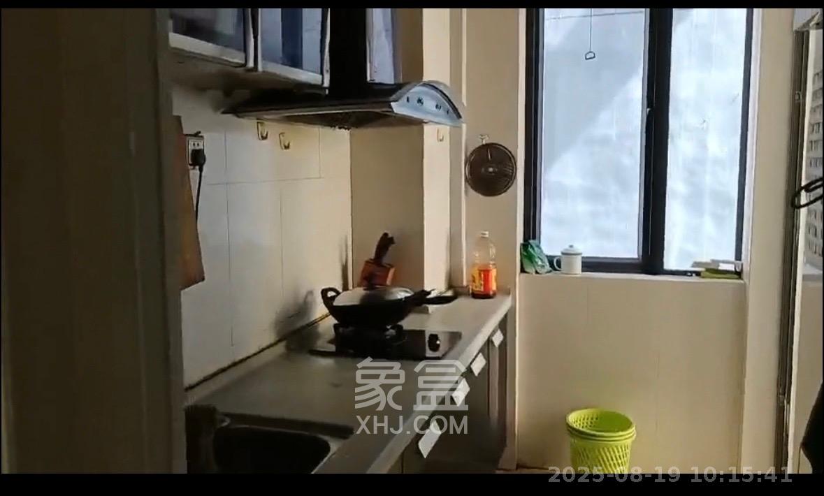 湘域中央  2室1厅1卫    3000.0元/月室内图