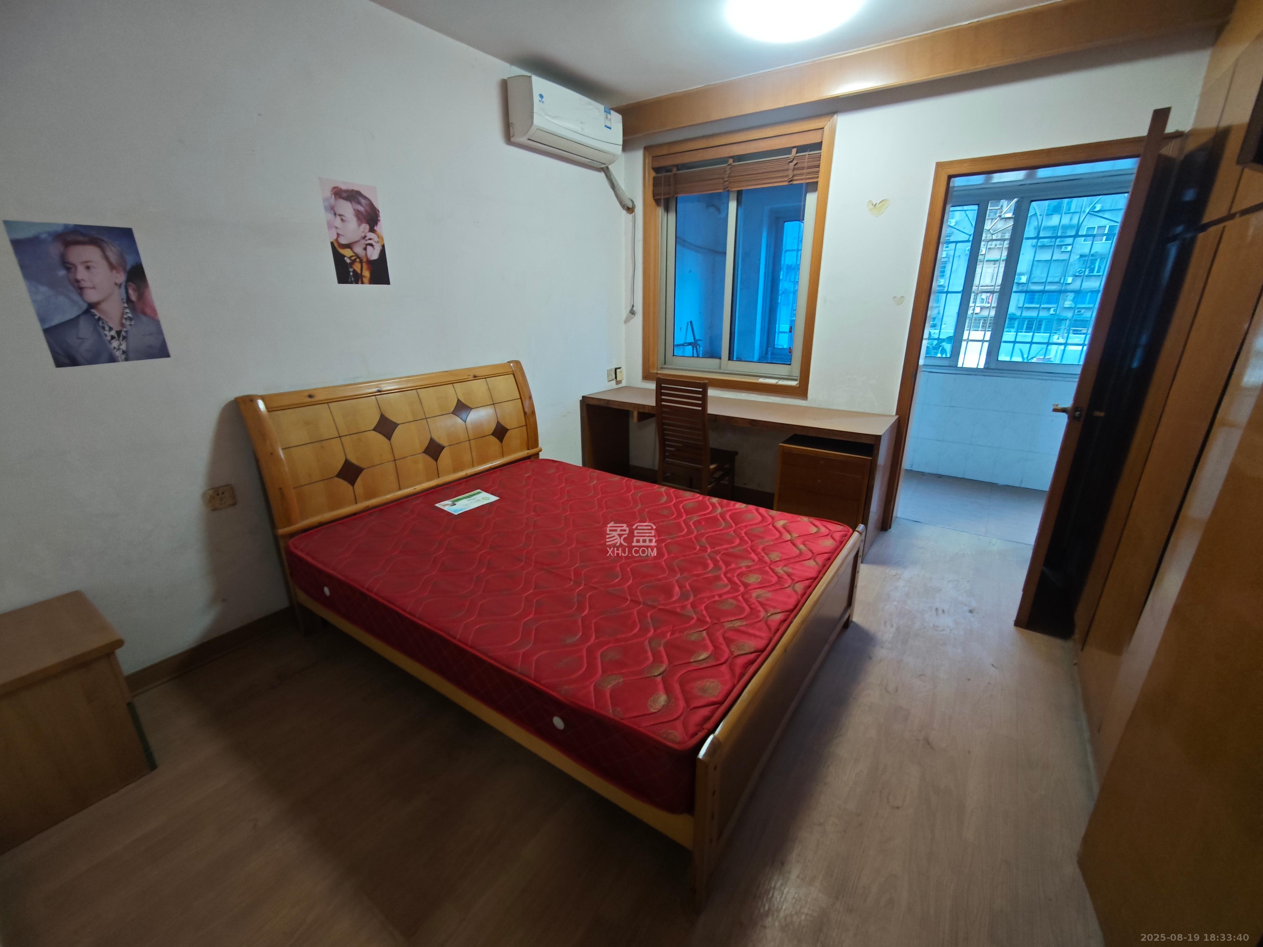 东风二村社区绸厂宿舍 2室1厅1卫 1700.0元/月 东风二村社区绸厂宿舍 2室1厅1卫 1700.0元/月室内图