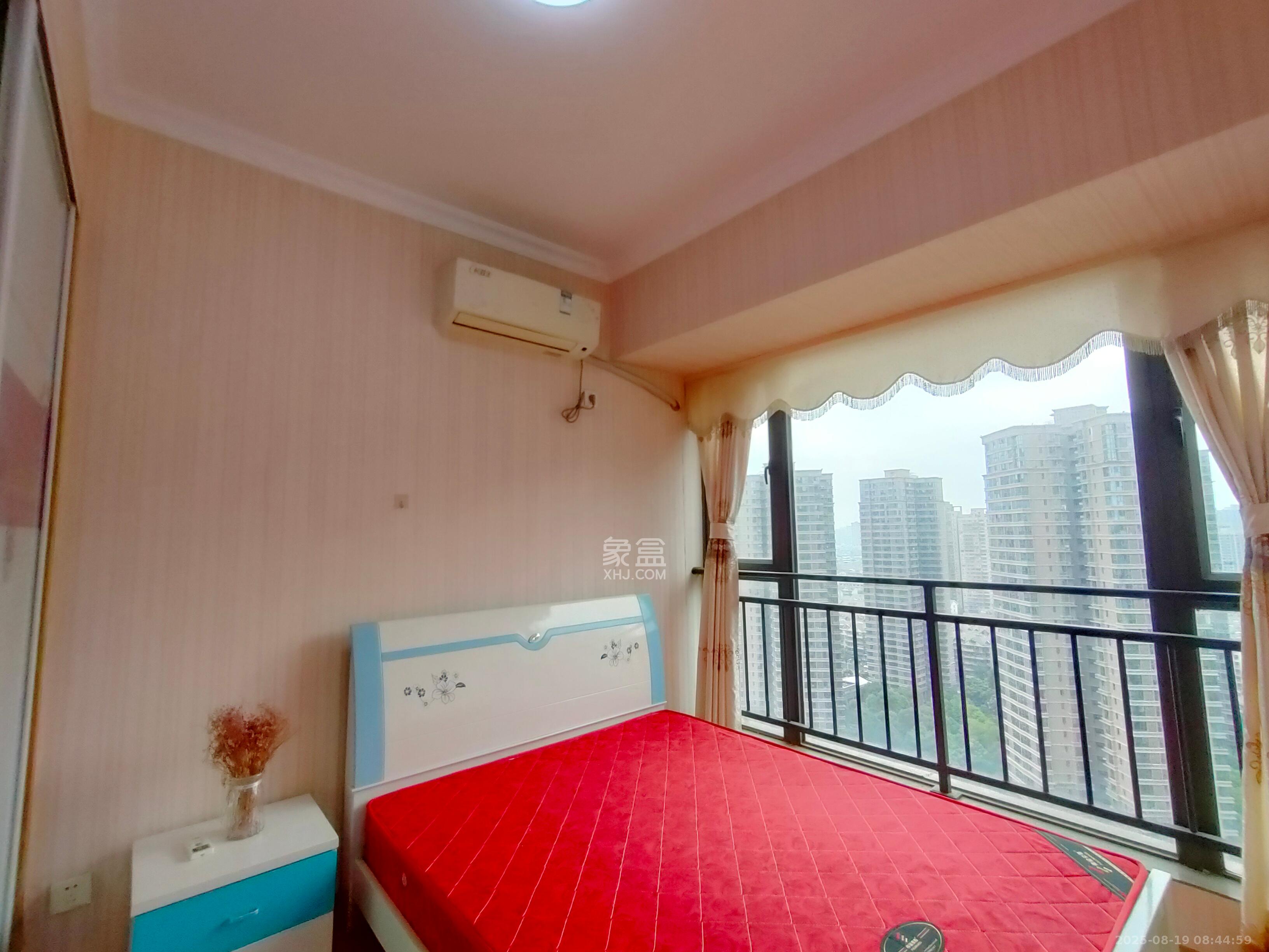 湘域熙岸 3室2厅2卫 2800.0元/月 湘域熙岸 3室2厅2卫 2800.0元/月室内图