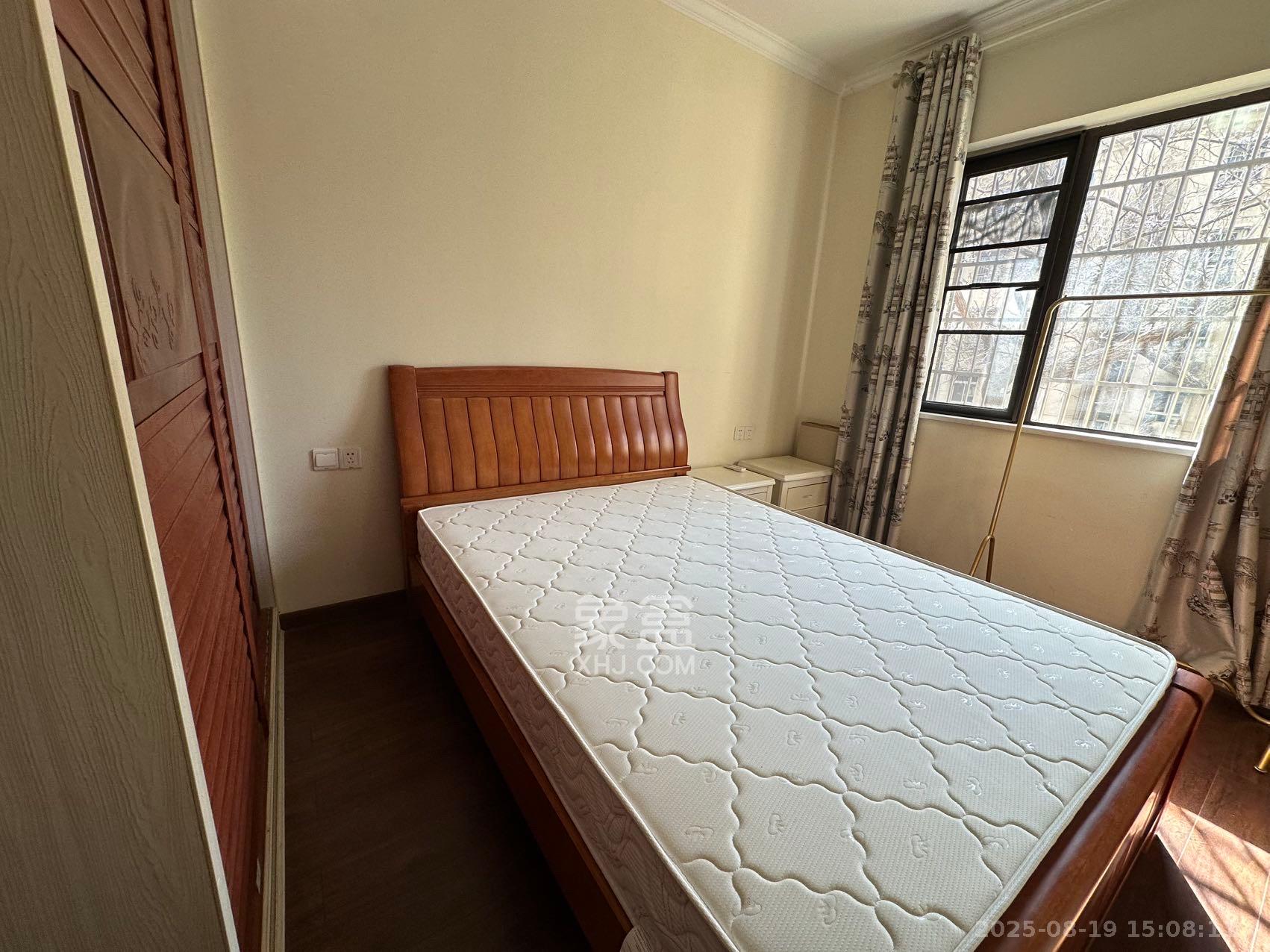 大鸿杰座 1室0厅0卫 3200.0元/月 大鸿杰座 1室0厅0卫 3200.0元/月室内图