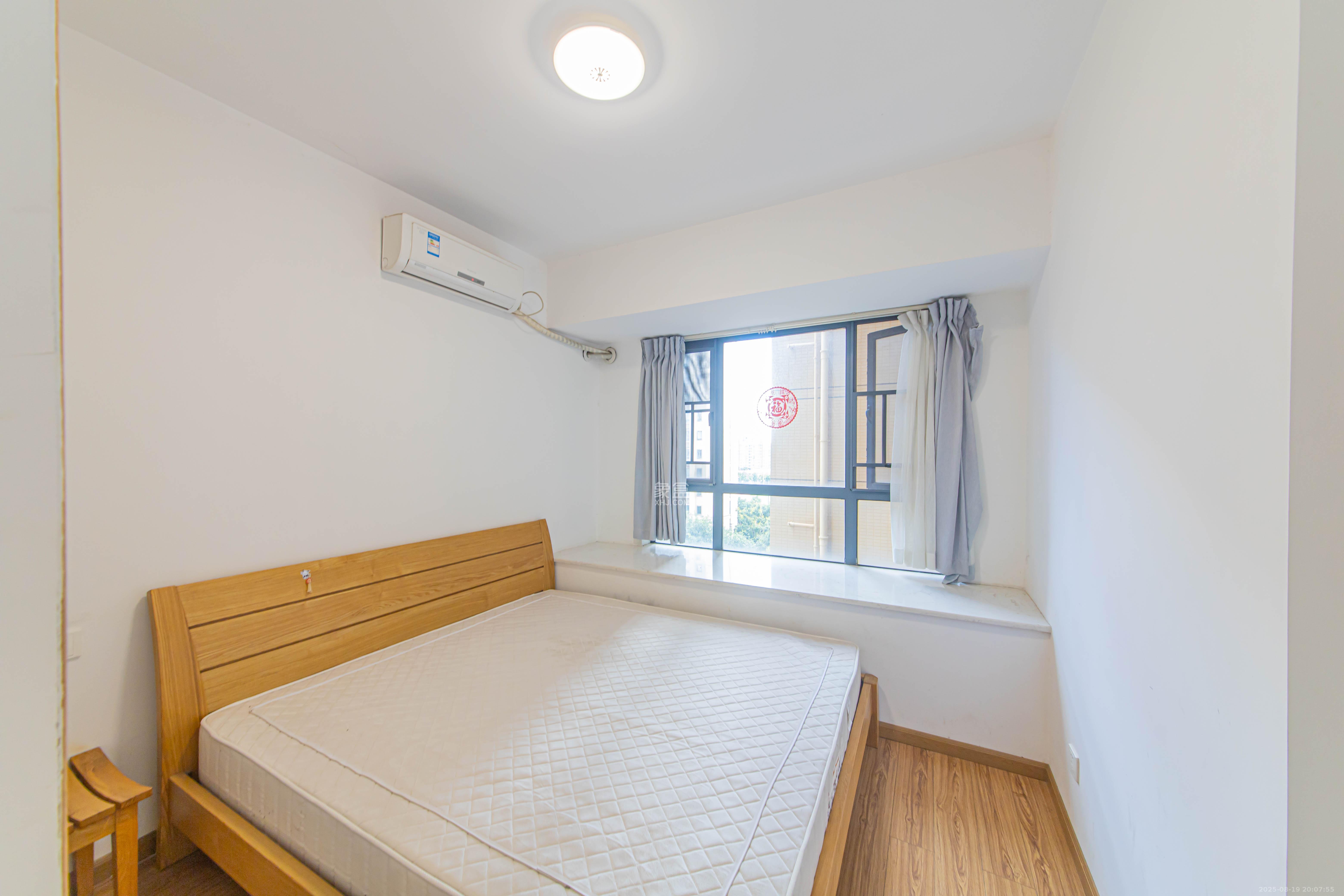 中建芙蓉嘉苑 3室2厅2卫 129.0万 中建芙蓉嘉苑 3室2厅2卫 129.0万卧室