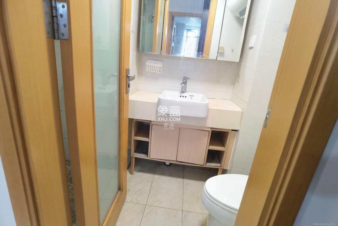 中海新城熙岸(中信新城五期) 1室1厅1卫 1600.0元/月 中海新城熙岸(中信新城五期) 1室1厅1卫 1600.0元/月室内图