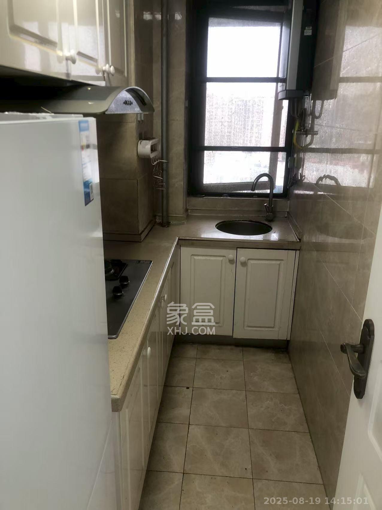 博林云栖  1室1厅1卫    2100.0元/月 博林云栖  1室1厅1卫    2100.0元/月室内图