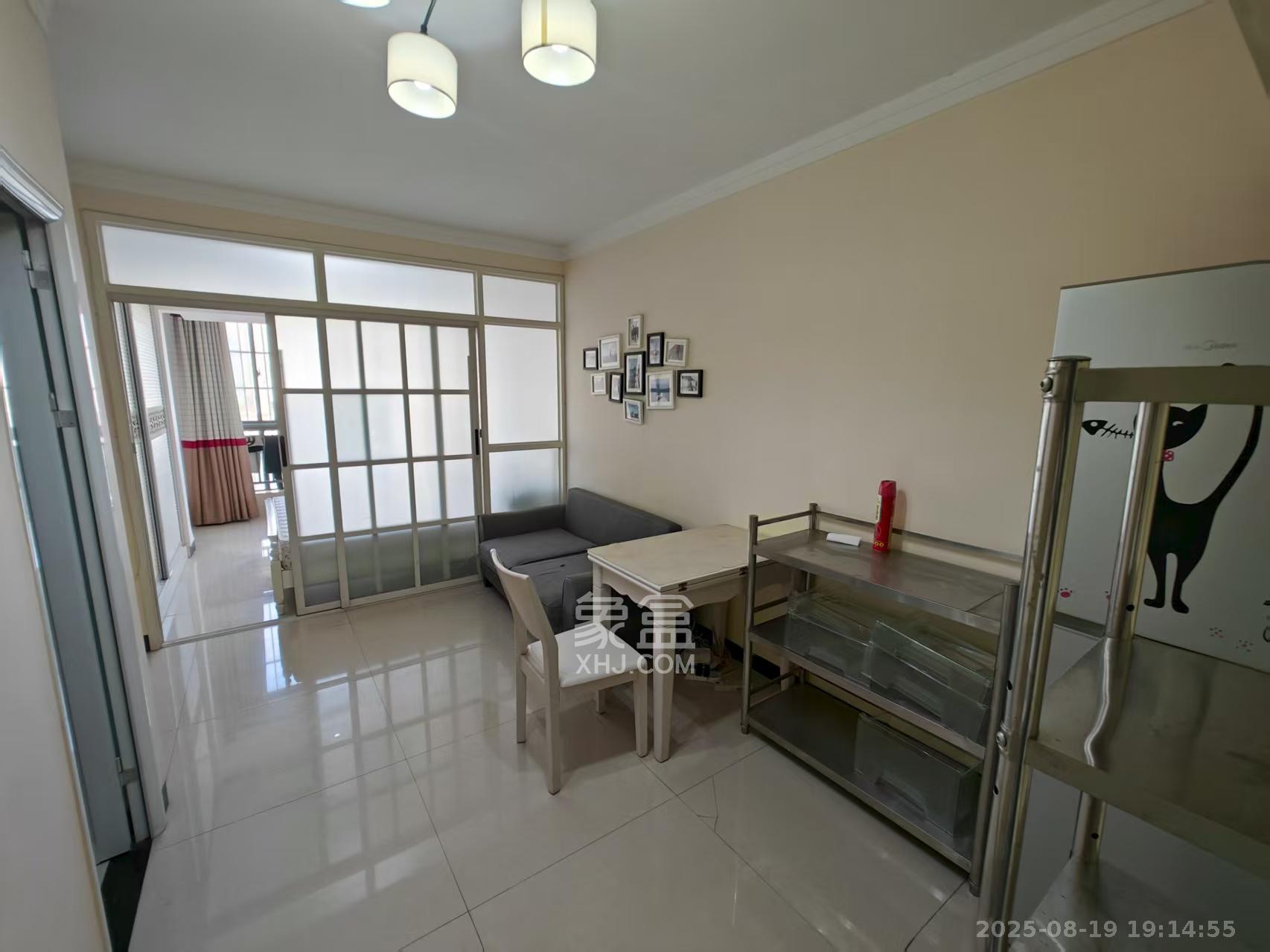 少帅府 2室1厅1卫 2500.0元/月 少帅府 2室1厅1卫 2500.0元/月室内图