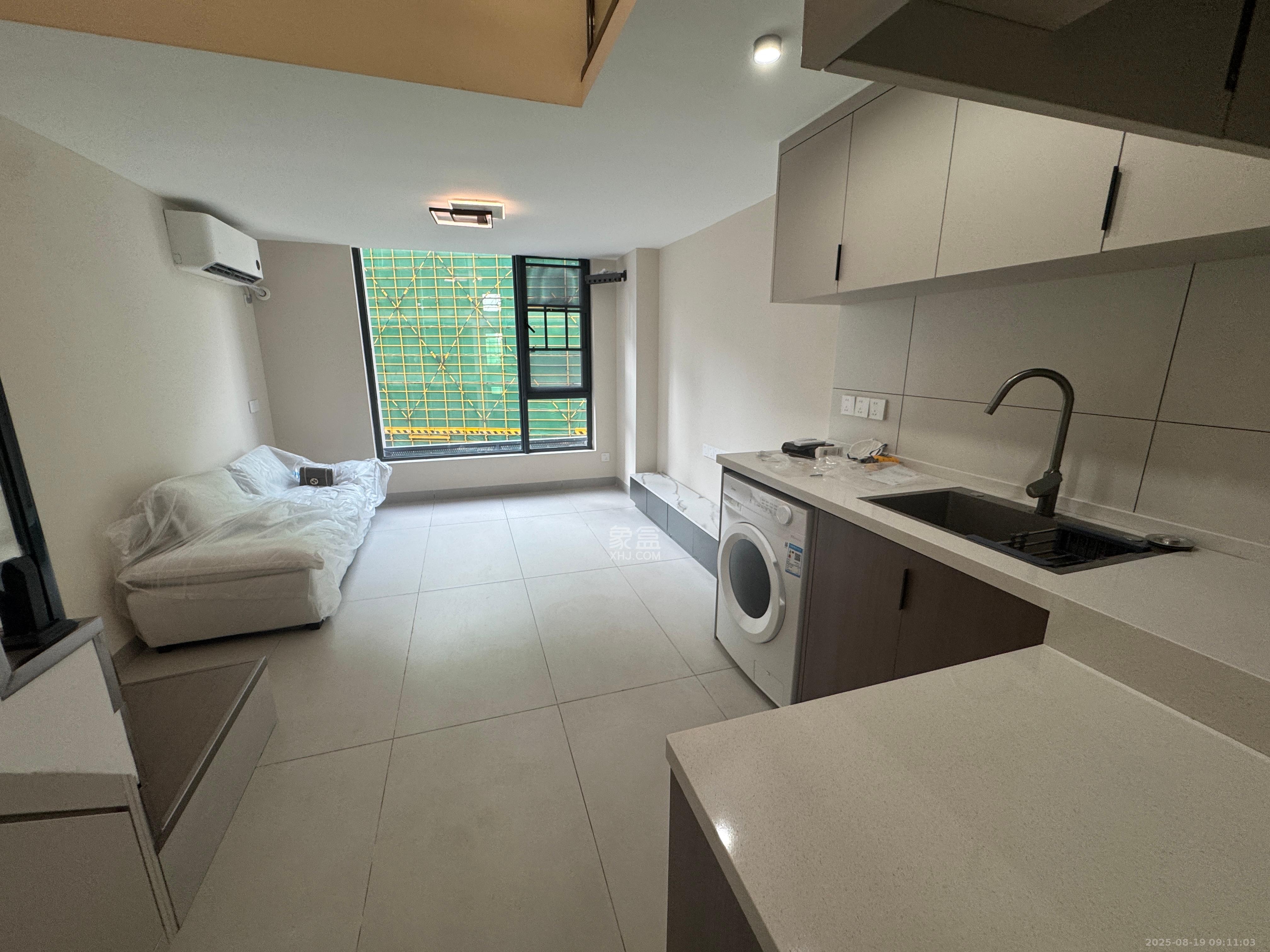 力高凤凰新天 2室2厅1卫 2300.0元/月 力高凤凰新天 2室2厅1卫 2300.0元/月室内图