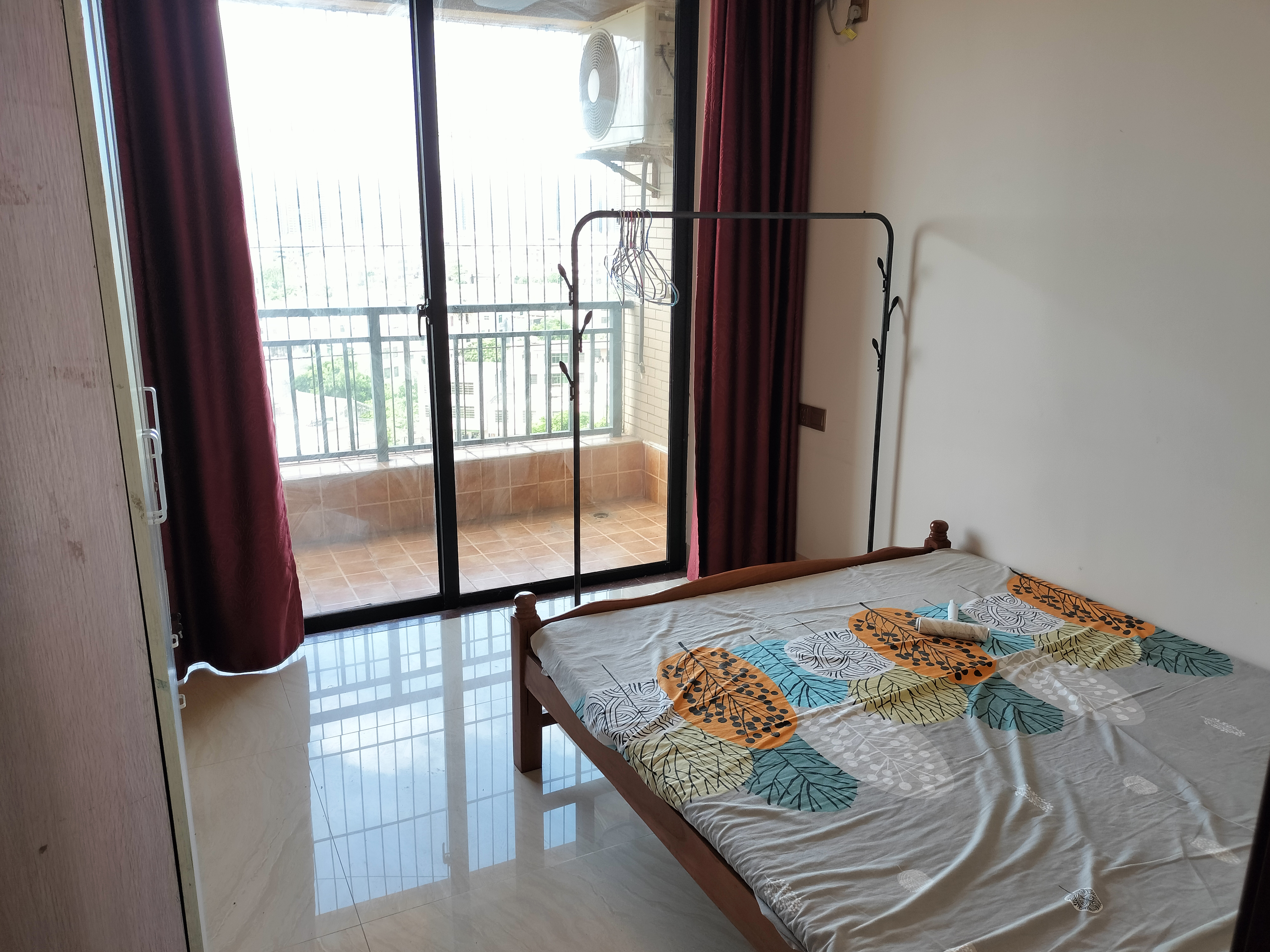 琥珀悠澜 3室2厅2卫 3000.0元/月 琥珀悠澜 3室2厅2卫 3000.0元/月室内图