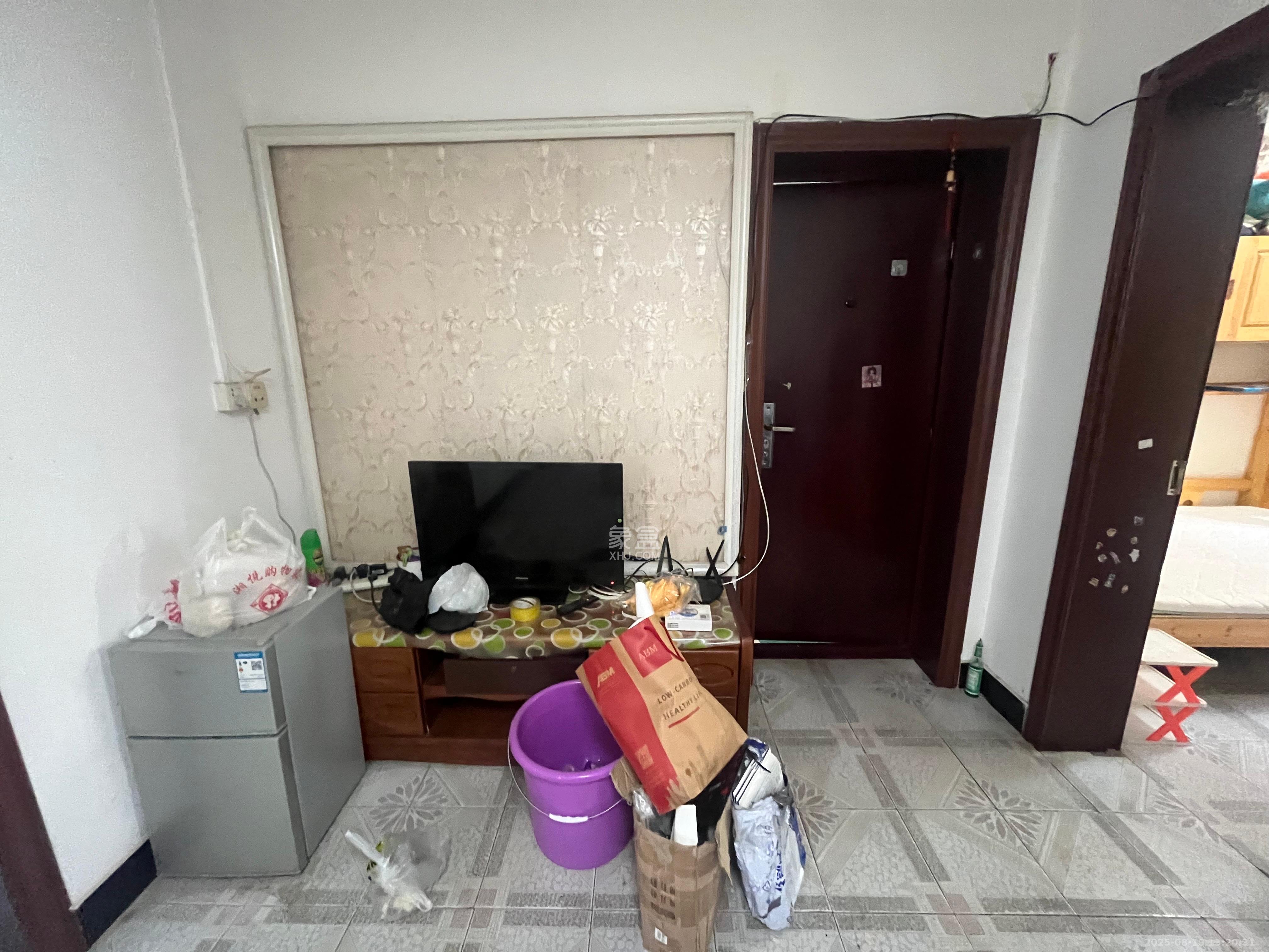蒋家垅社区  2室1厅1卫    1250.0元/月室内图