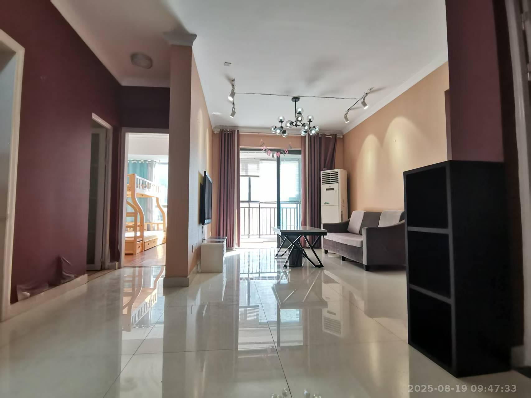 万博汇 2室2厅1卫 2300.0元/月 万博汇 2室2厅1卫 2300.0元/月室内图