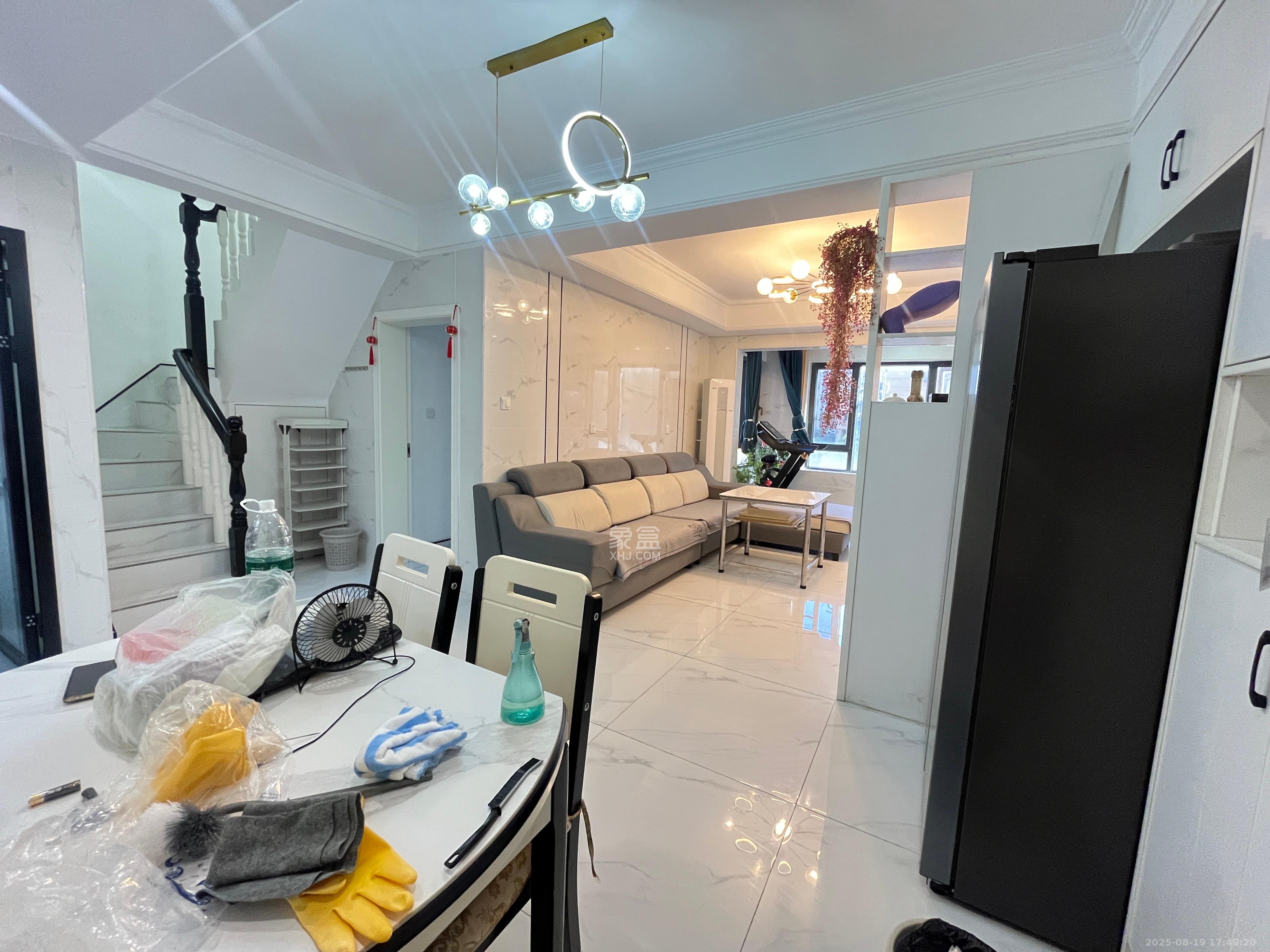 澳海谷山府 4室2厅3卫 2800.0元/月 澳海谷山府 4室2厅3卫 2800.0元/月室内图