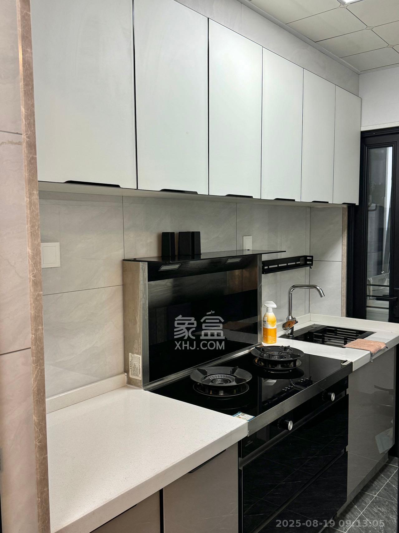 北辰三角洲E7区 1室1厅1卫 2800.0元/月 北辰三角洲E7区 1室1厅1卫 2800.0元/月室内图