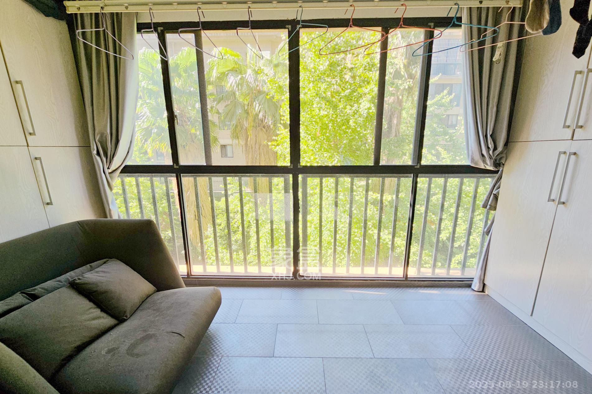 三江花中城  3室2厅2卫    105.0万 三江花中城  3室2厅2卫    105.0万其他