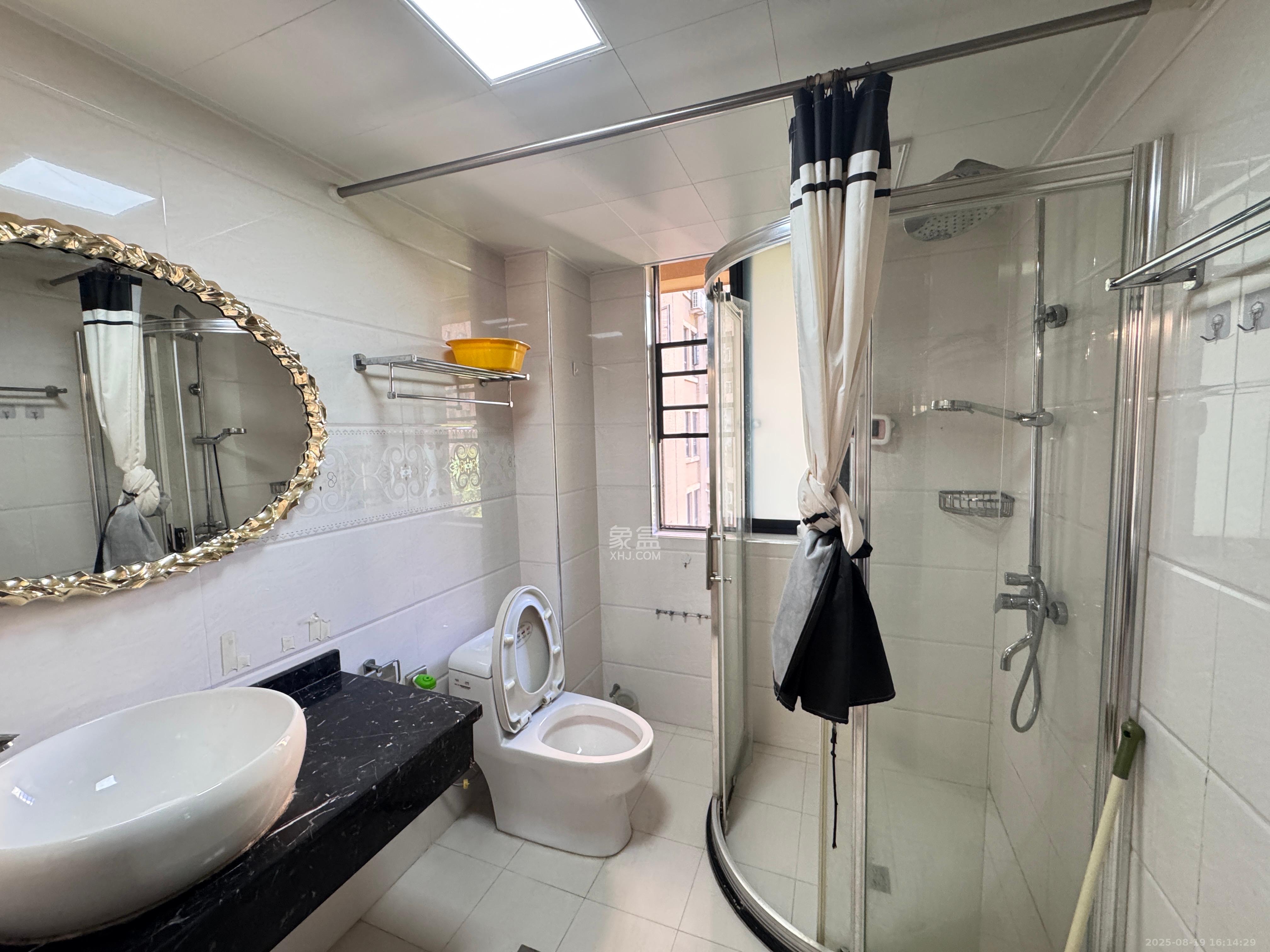 鑫远尚玺苑  3室2厅2卫    4500.0元/月室内图