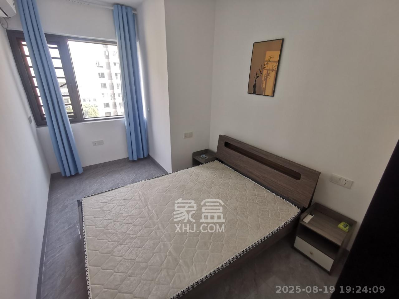 汉唐世家一期  3室2厅2卫   2500.00元/月室内图