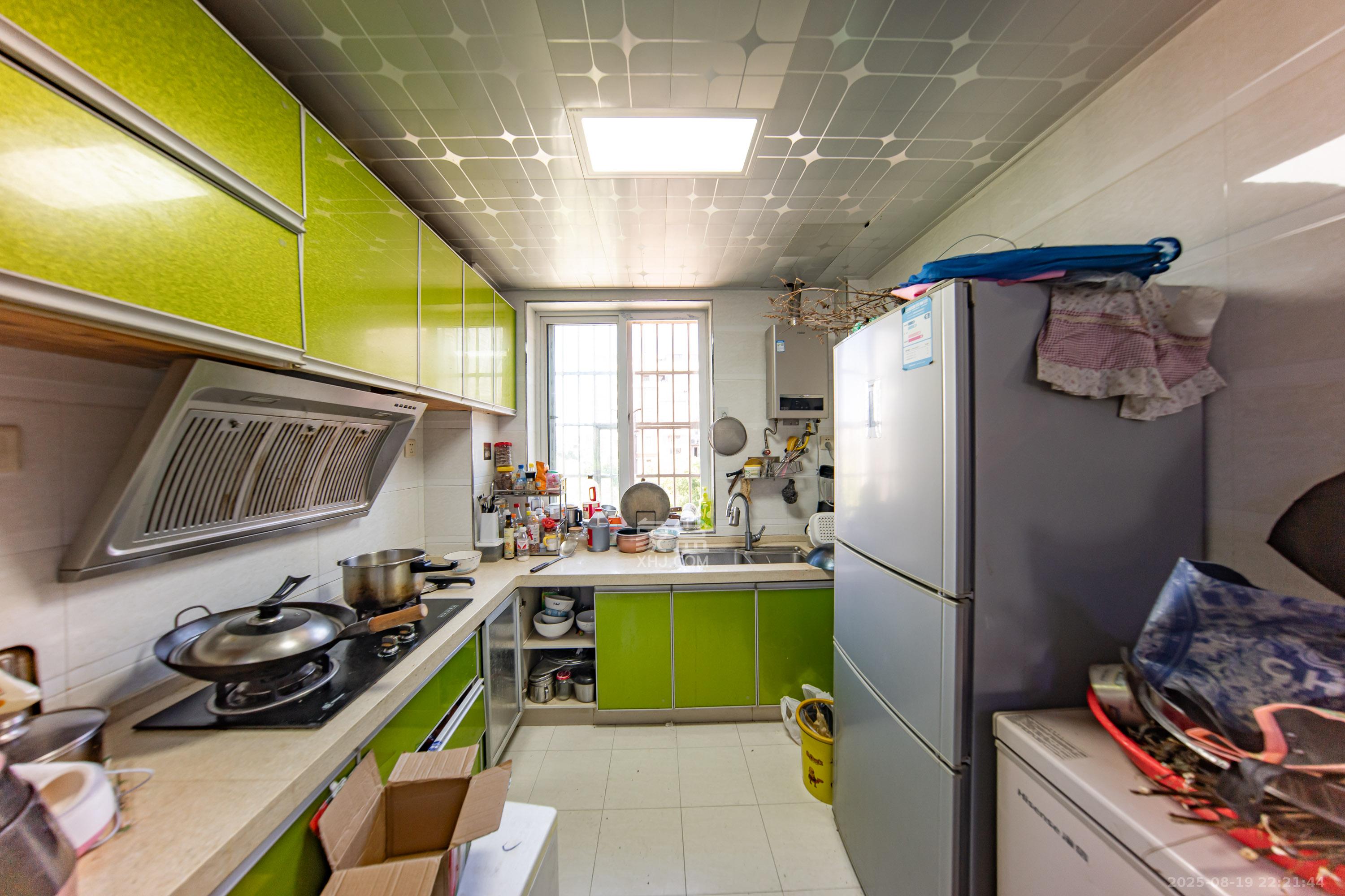 枫华府第 1室2厅1卫 46.0万 枫华府第 1室2厅1卫 46.0万厨房