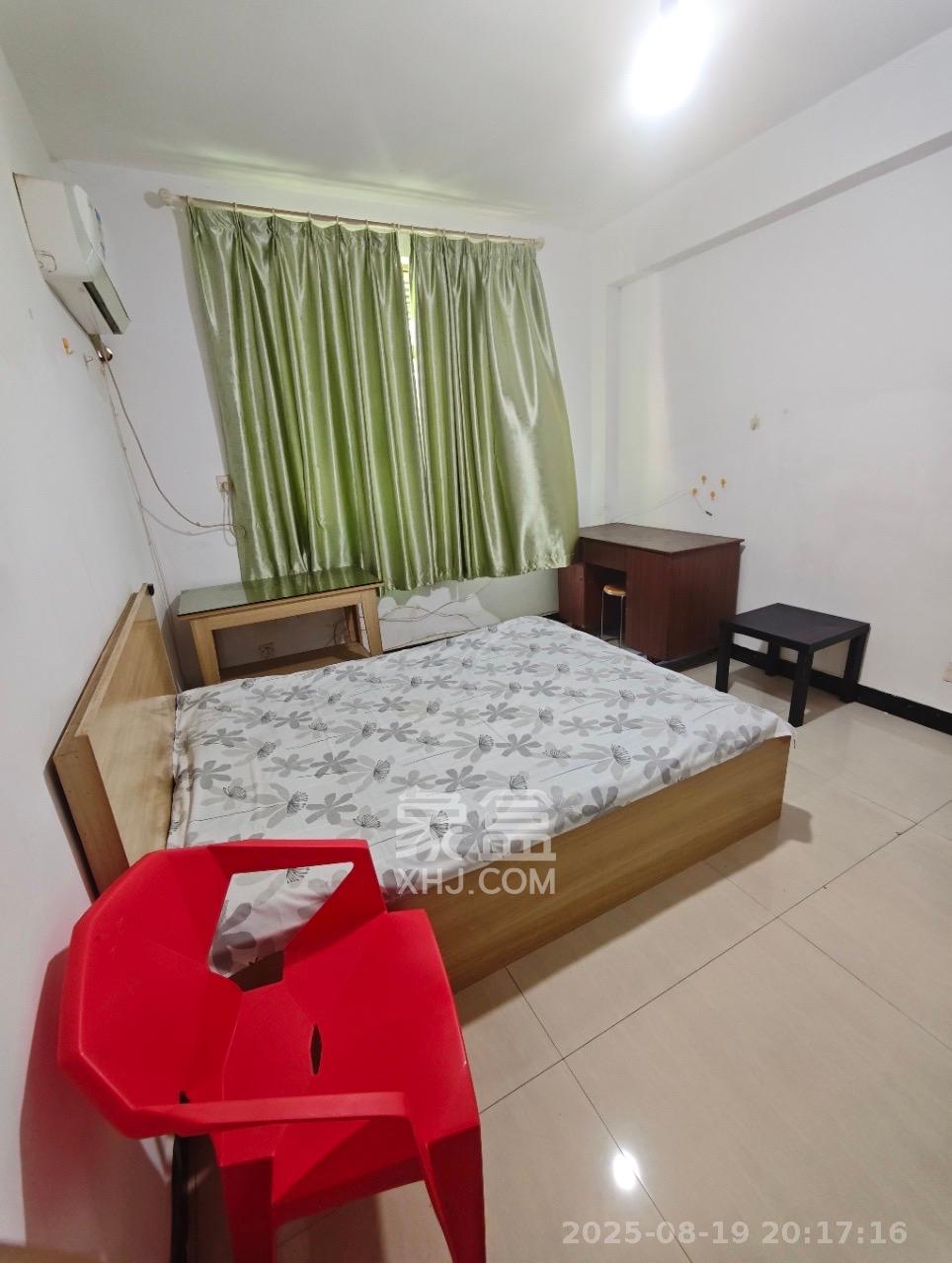 新合四村 2室1厅1卫 1300.0元/月 新合四村 2室1厅1卫 1300.0元/月室内图