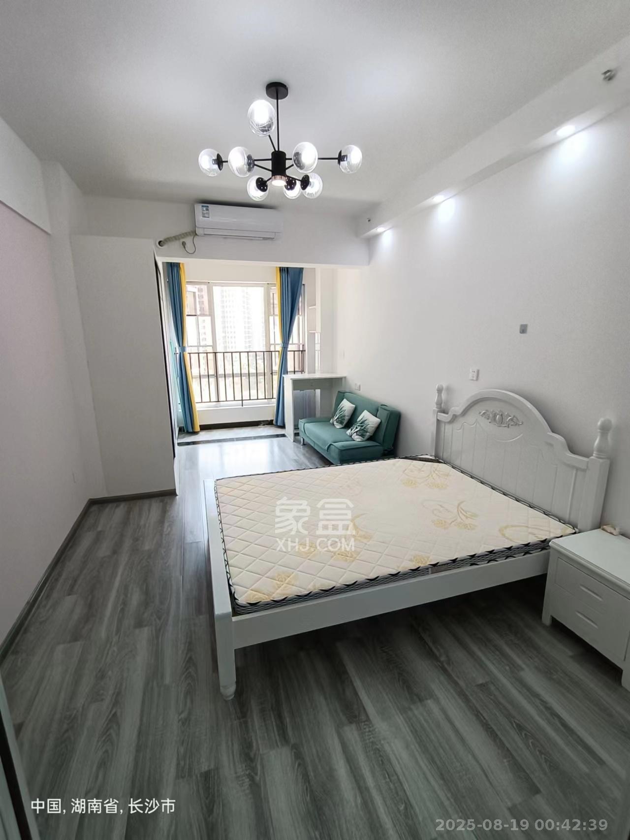 金地铂悦 1室0厅0卫 1100.0元/月 金地铂悦 1室0厅0卫 1100.0元/月室内图