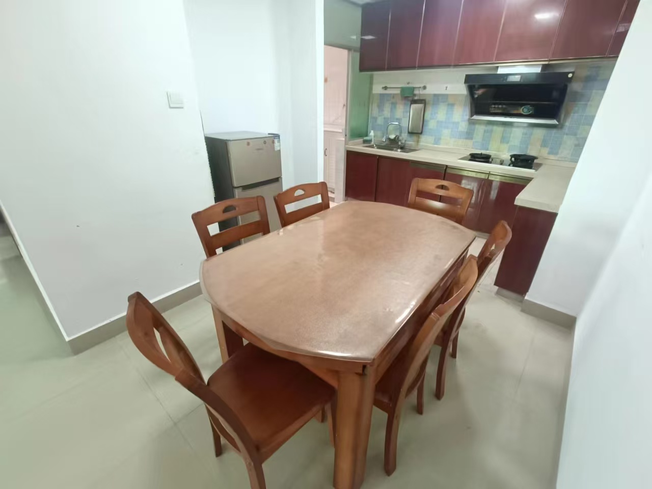 金都花园 3室2厅1卫 2300.00元/月 金都花园 3室2厅1卫 2300.00元/月室内图