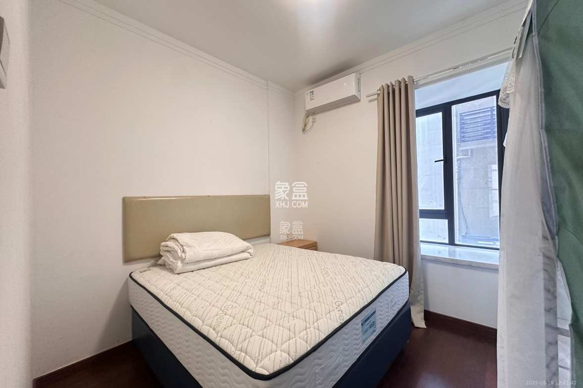 万润滨江天著 4室2厅2卫 2600.0元/月 万润滨江天著 4室2厅2卫 2600.0元/月室内图