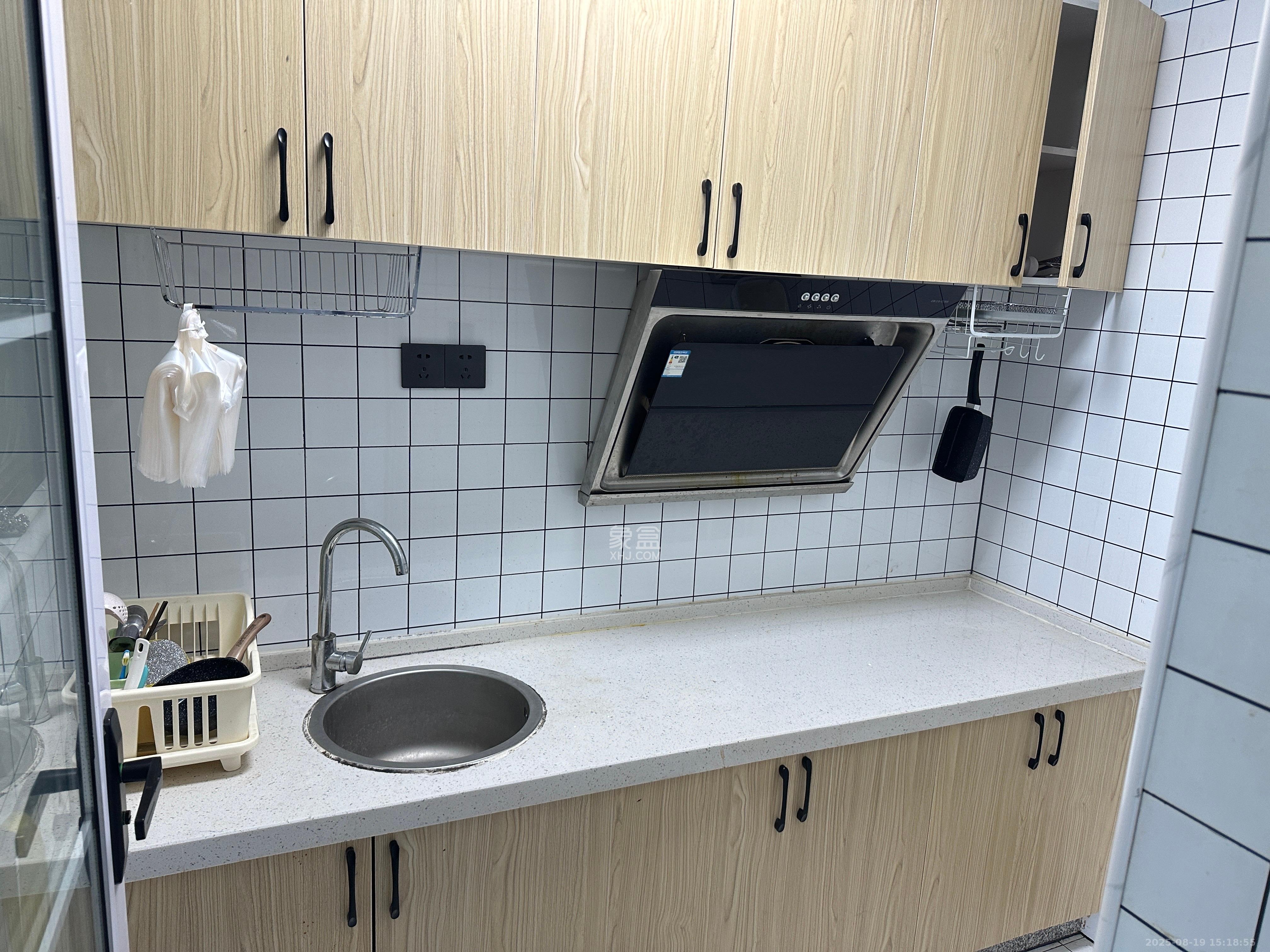 北辰定江洋 1室1厅1卫 3000.0元/月 北辰定江洋 1室1厅1卫 3000.0元/月室内图