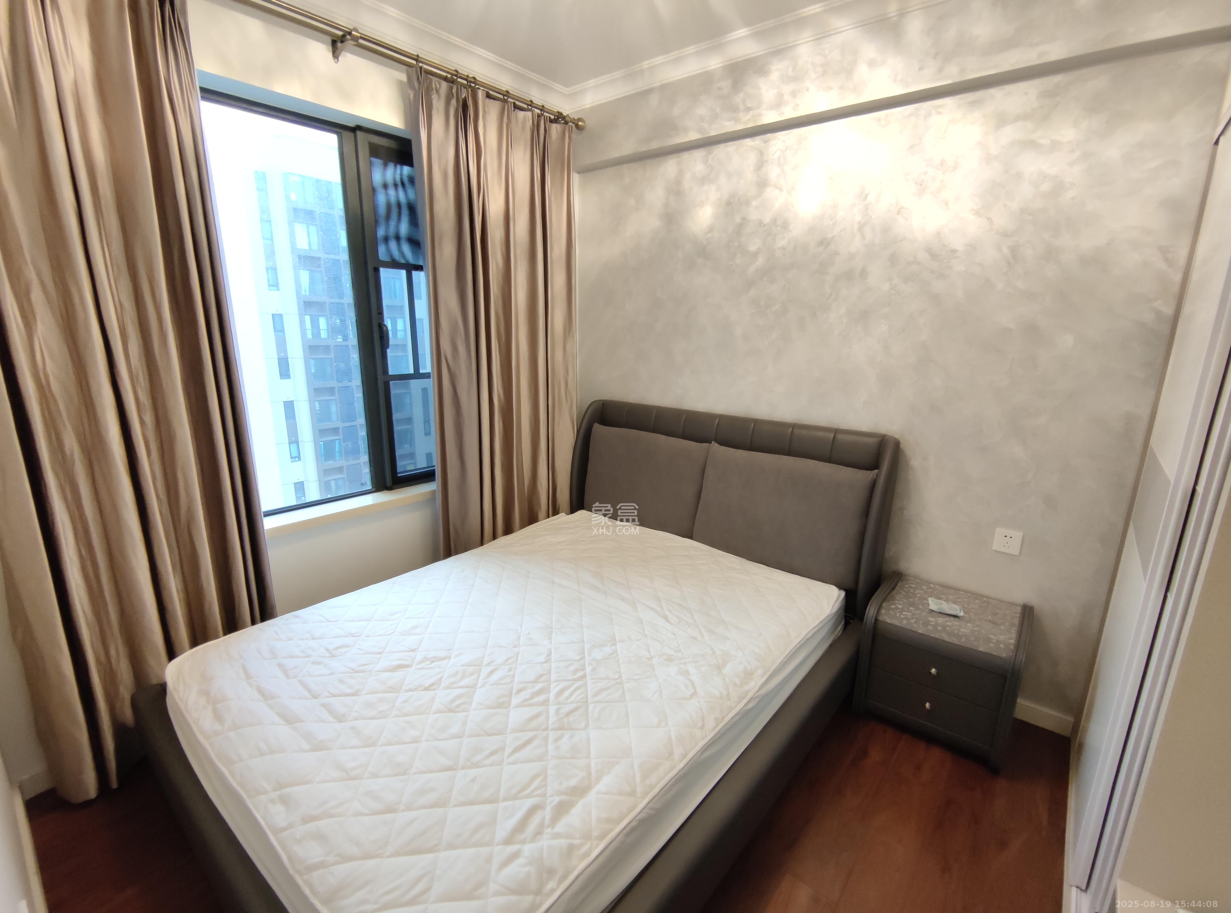 万科魅力之城锋镜里  3室2厅2卫    3150.0元/月 万科魅力之城锋镜里  3室2厅2卫    3150.0元/月室内图