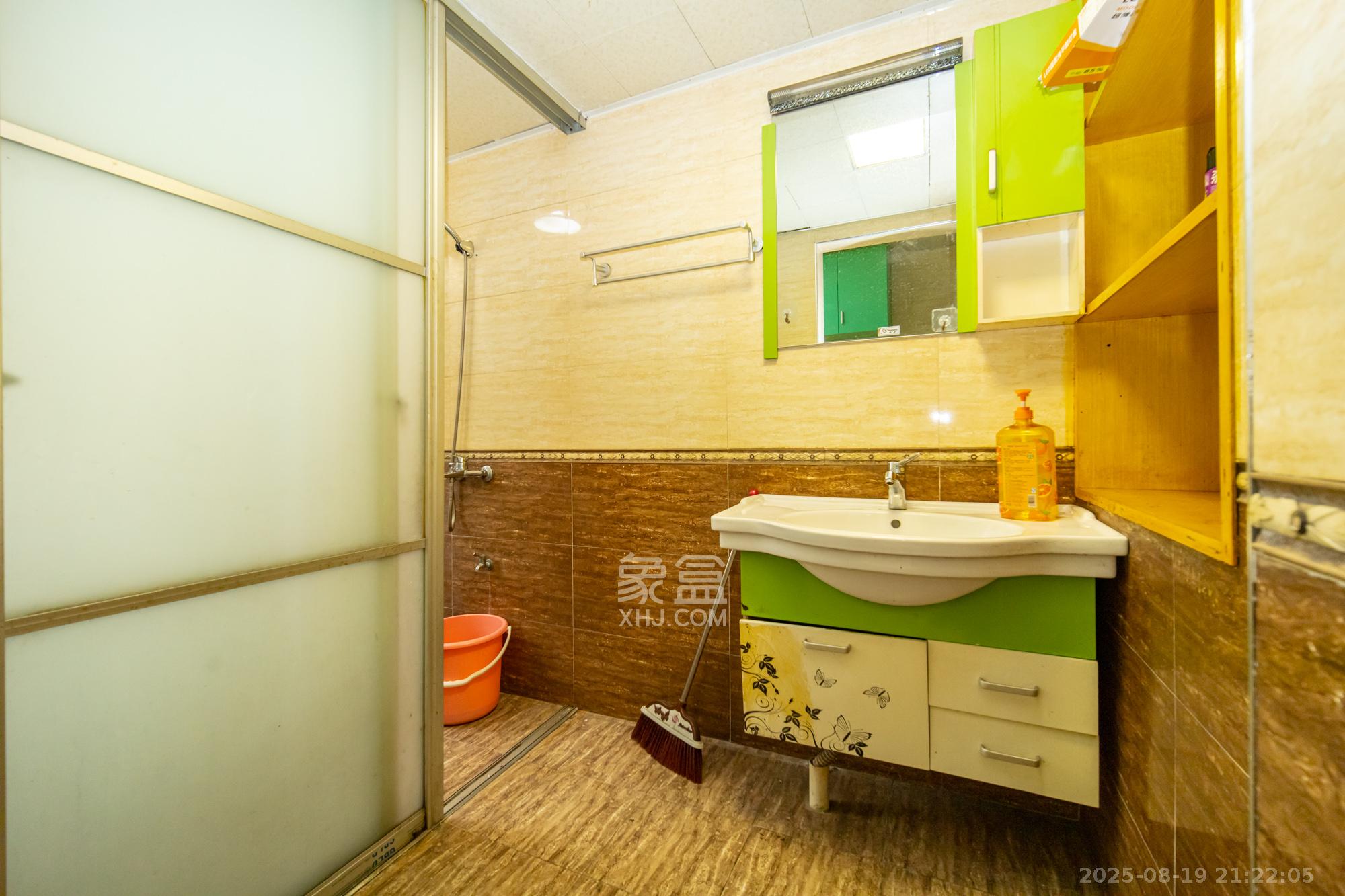 湘楚家园  2室2厅1卫    29.8万卫生间