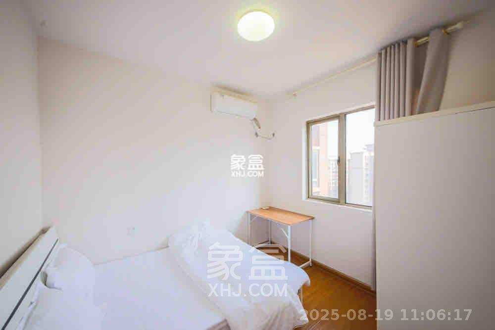 富兴嘉城(富兴汇中央)  2室2厅1卫    2100.0元/月 富兴嘉城(富兴汇中央)  2室2厅1卫    2100.0元/月室内图