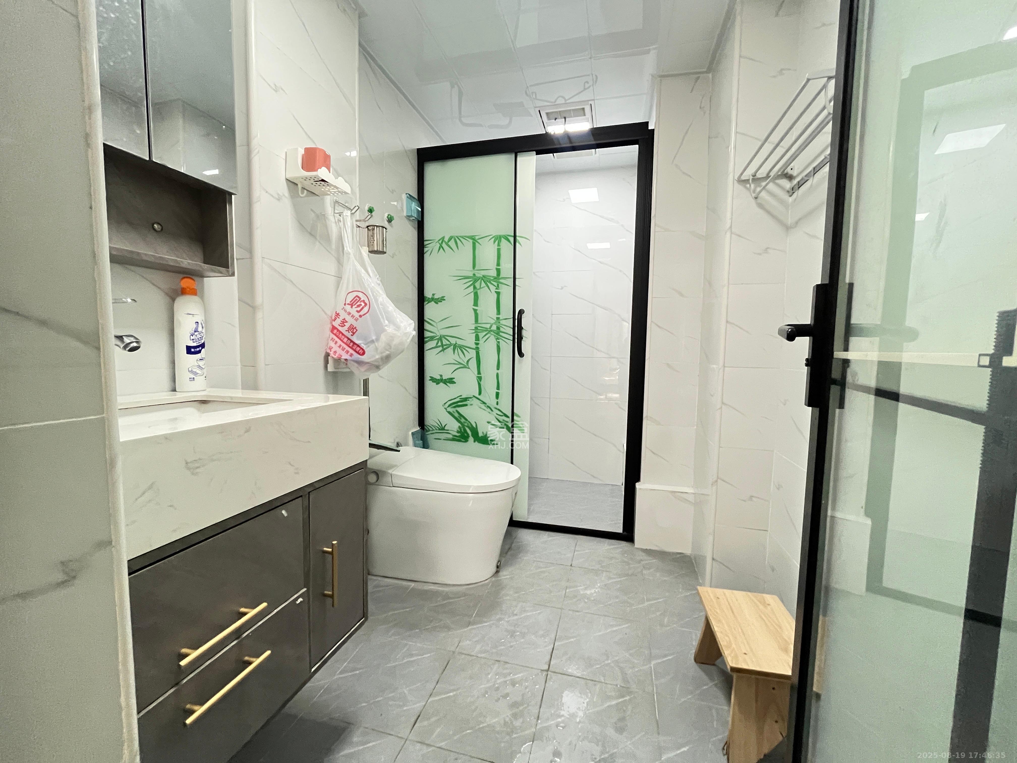 澳海谷山府 4室2厅3卫 2800.0元/月 澳海谷山府 4室2厅3卫 2800.0元/月室内图