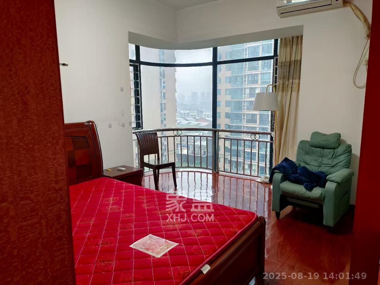 融圣国际 3室2厅1卫 3000.0元/月 融圣国际 3室2厅1卫 3000.0元/月室内图