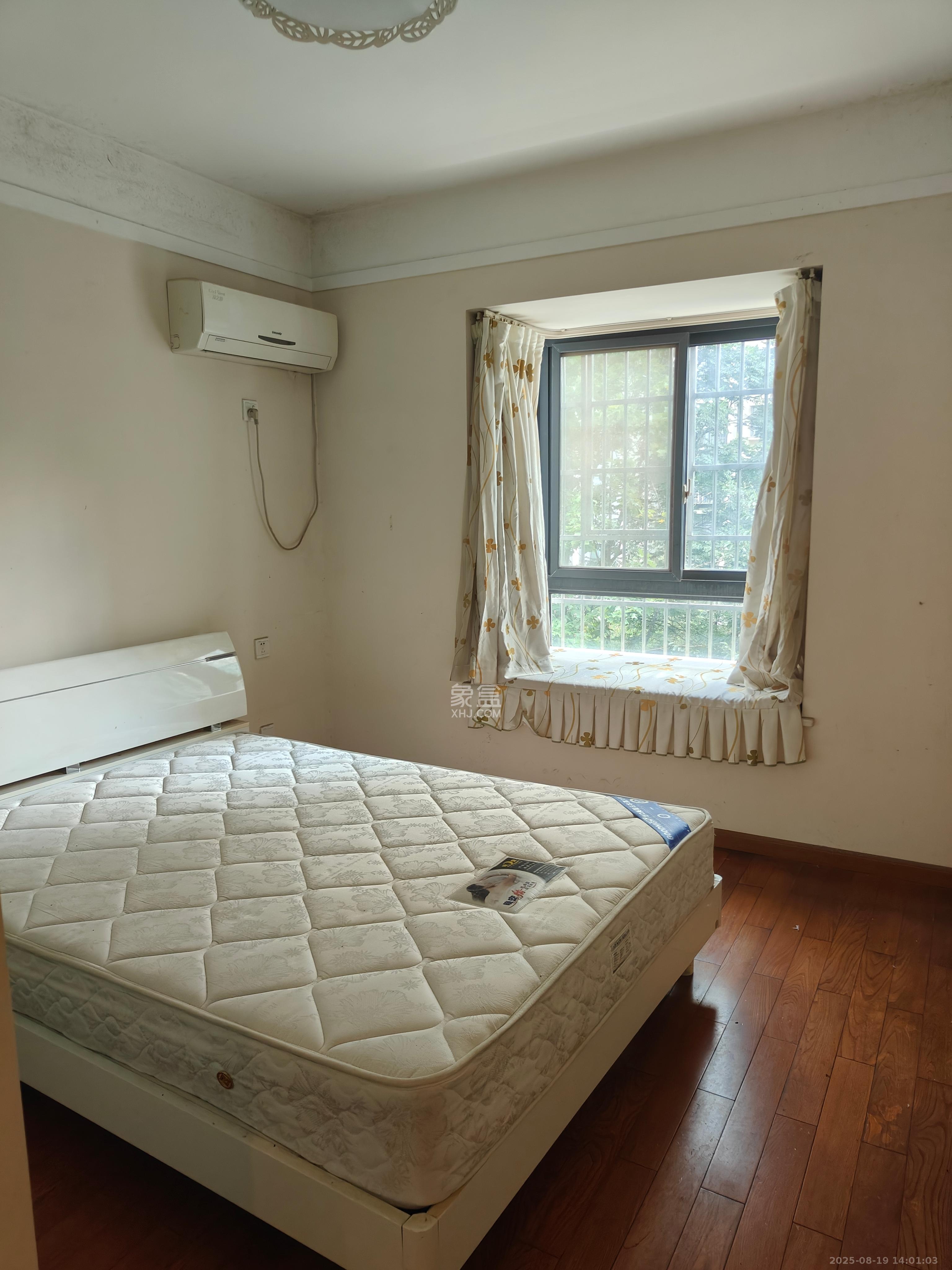 西子湖畔沃府 3室2厅2卫 3000.0元/月 西子湖畔沃府 3室2厅2卫 3000.0元/月室内图