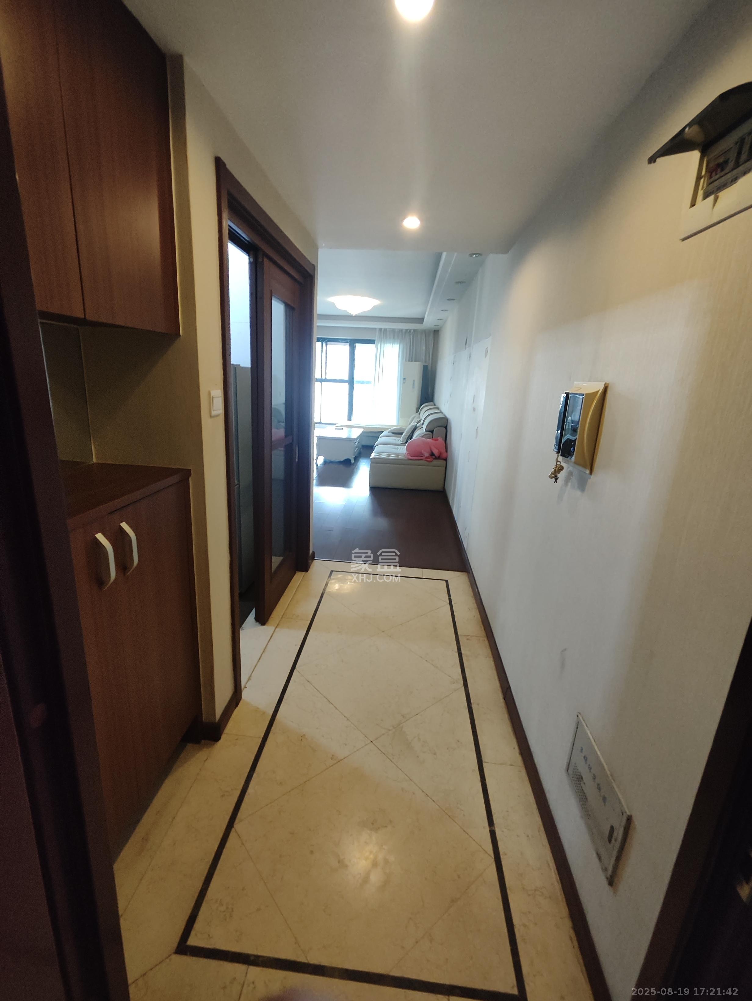 万科金域华府一期 3室1厅1卫 2700.0元/月 万科金域华府一期 3室1厅1卫 2700.0元/月室内图