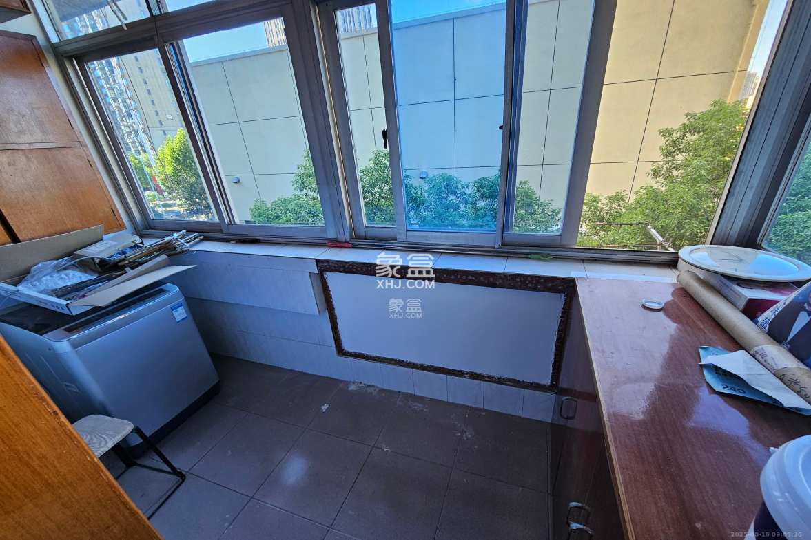 五水厂宿舍  2室1厅1卫    1700.0元/月 五水厂宿舍  2室1厅1卫    1700.0元/月室内图