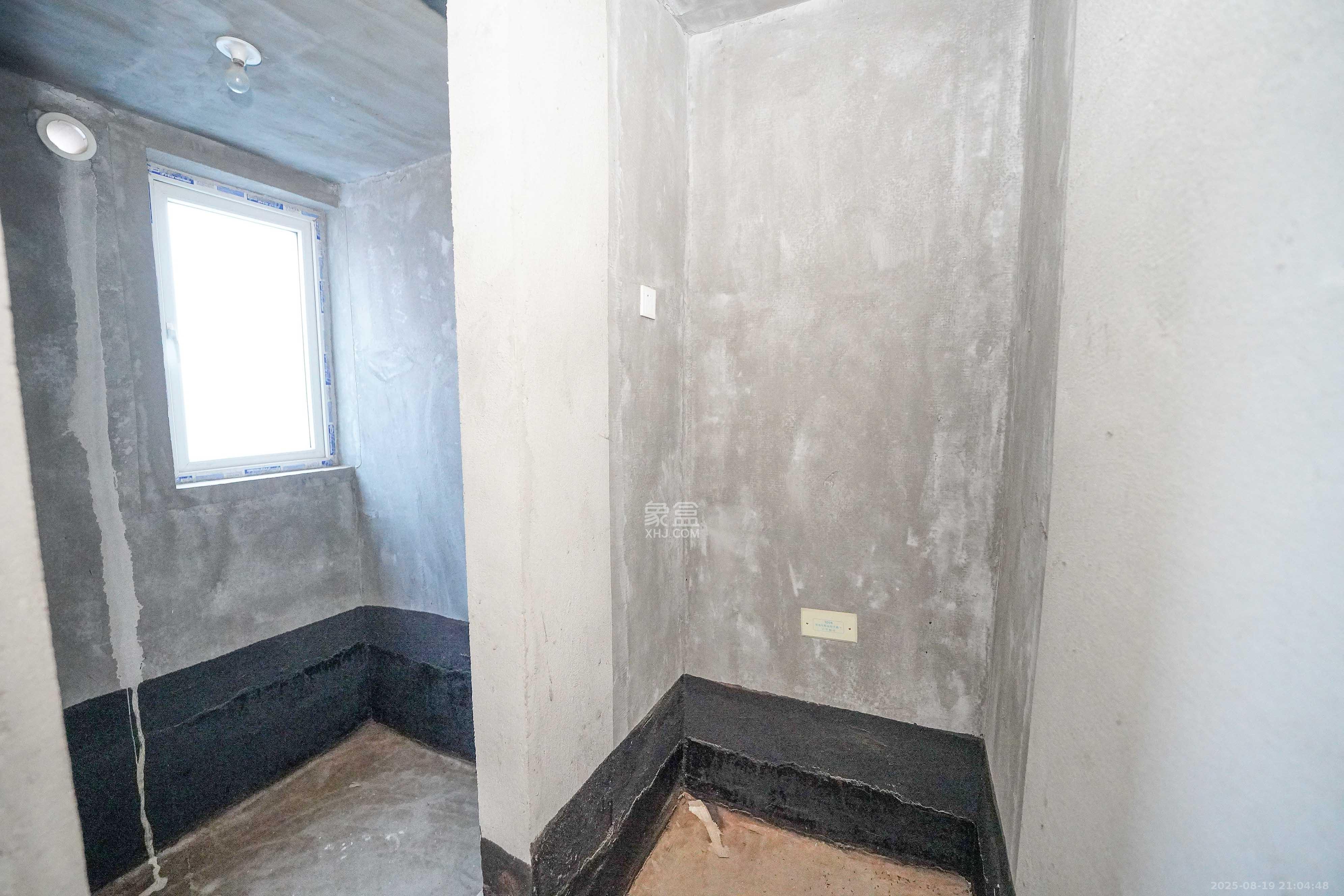 哈佛小镇（五矿哈佛小镇）  3室2厅2卫    65.0万卫生间