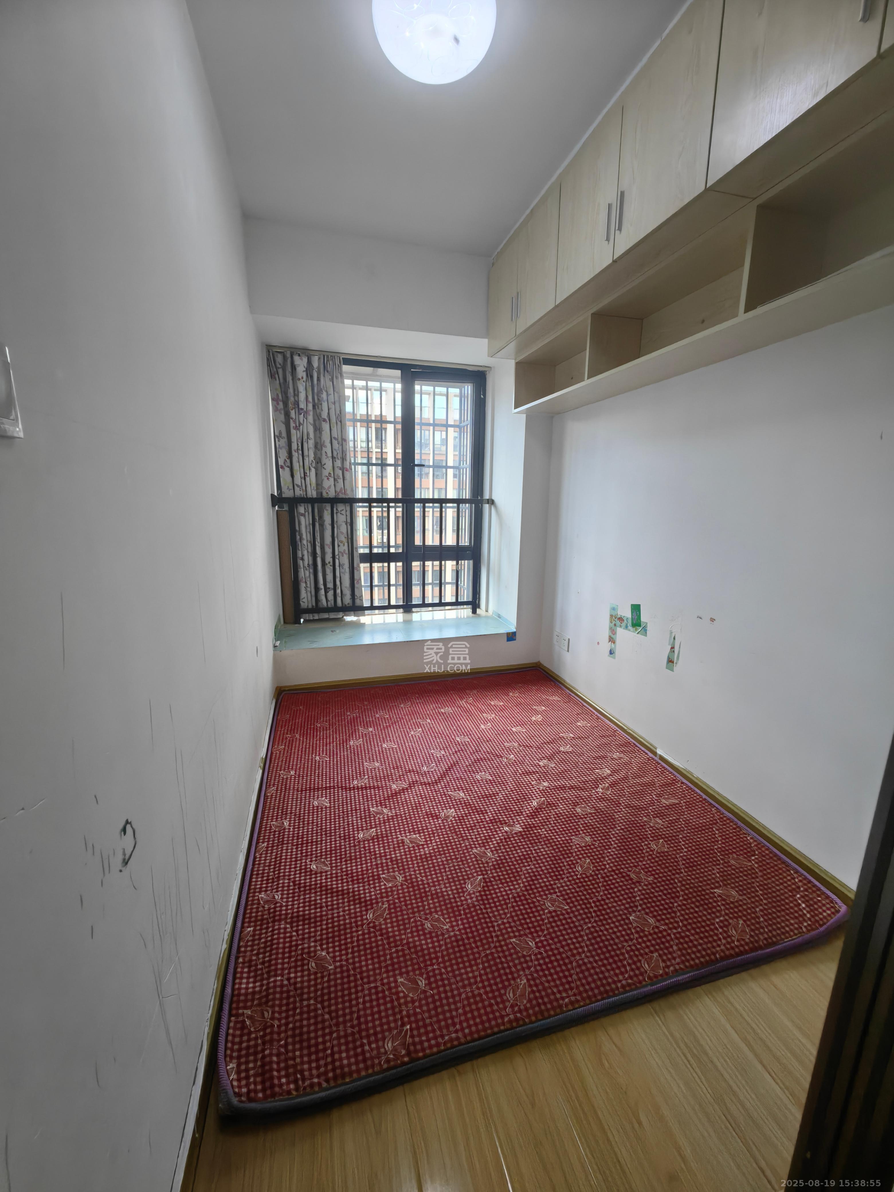 中建芙蓉工社  2室1厅1卫   1700.00元/月室内图