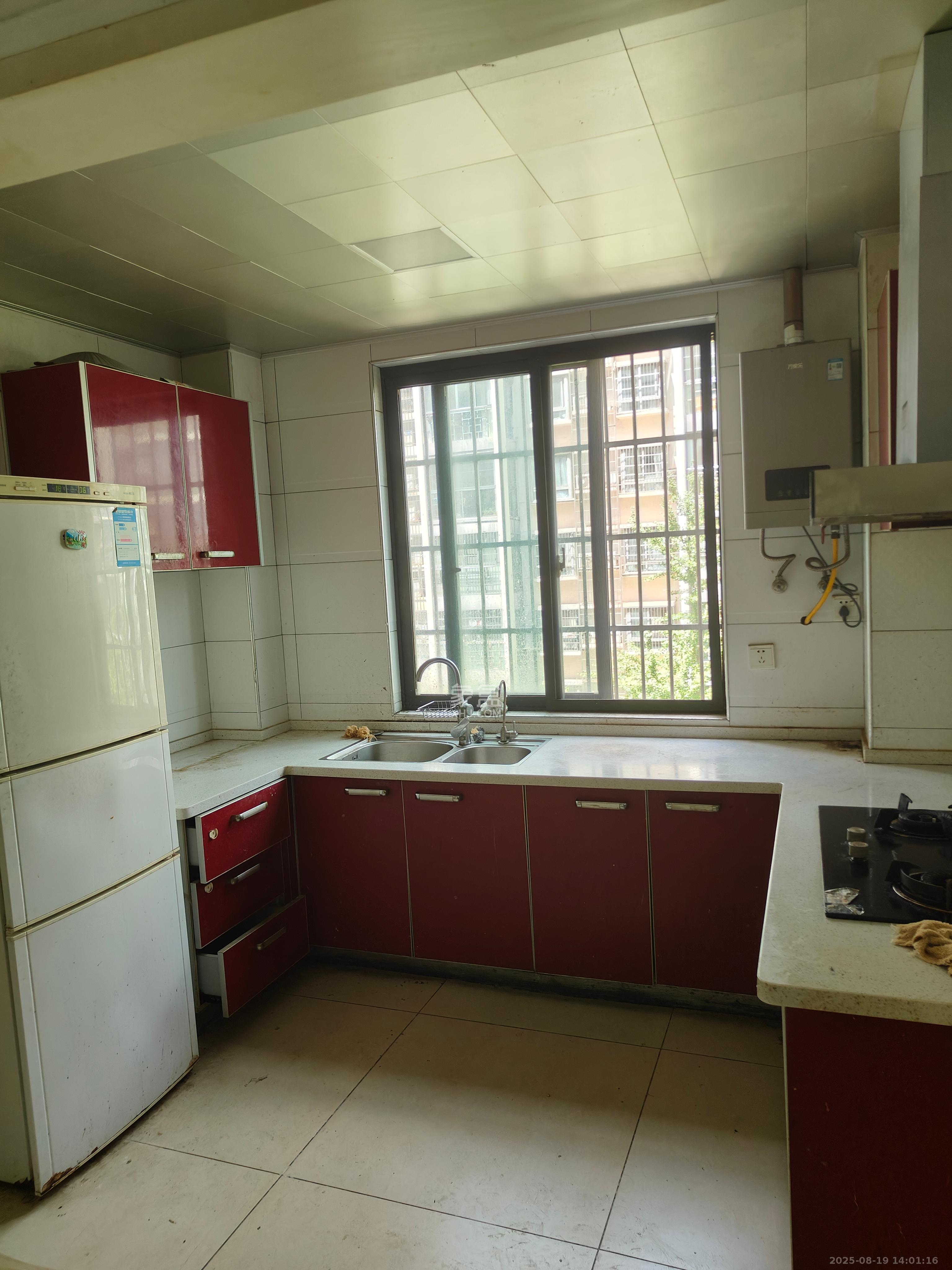 西子湖畔沃府 3室2厅2卫 3000.0元/月 西子湖畔沃府 3室2厅2卫 3000.0元/月室内图