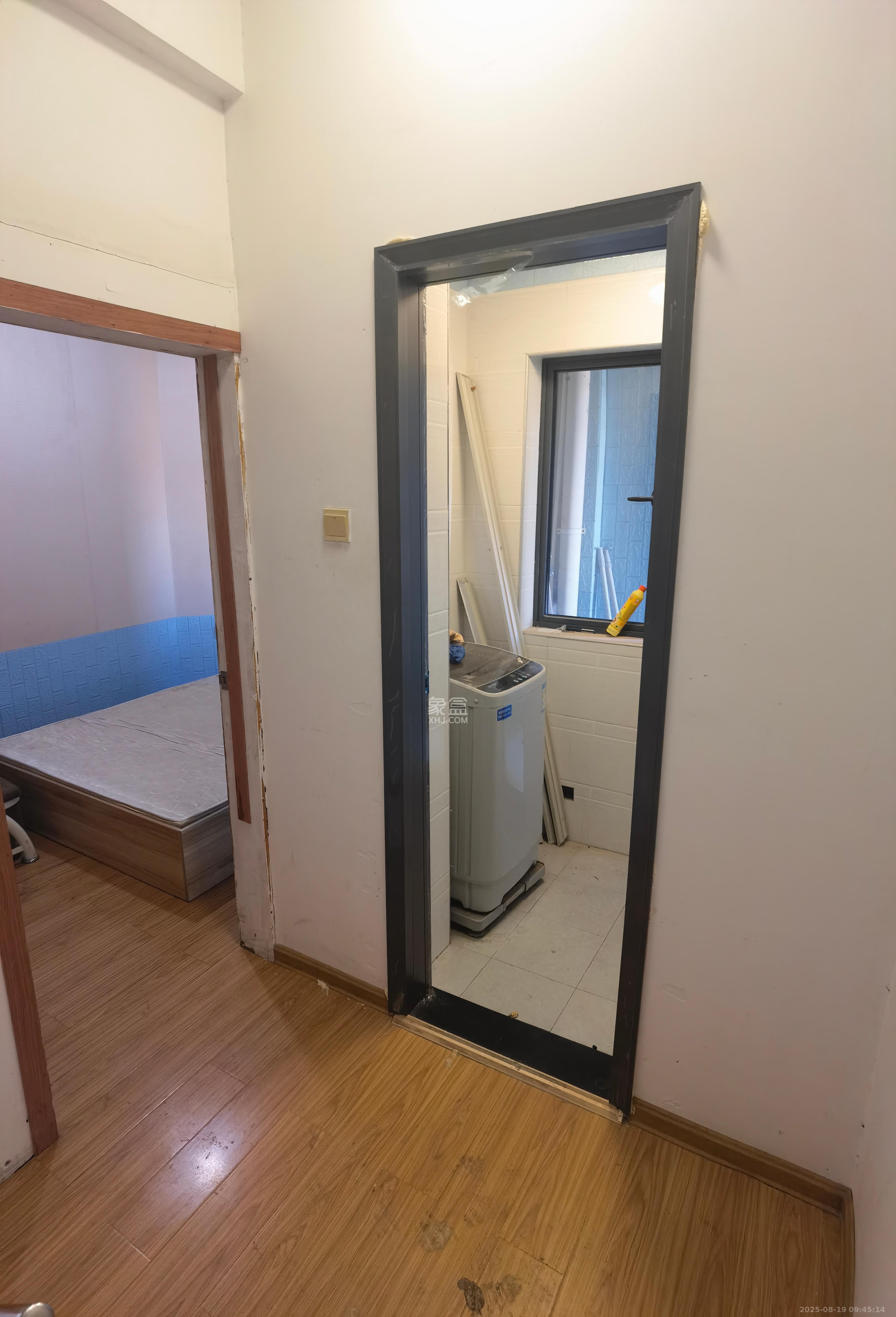 勤诚达新界  2室1厅1卫    1500.0元/月 勤诚达新界  2室1厅1卫    1500.0元/月室内图