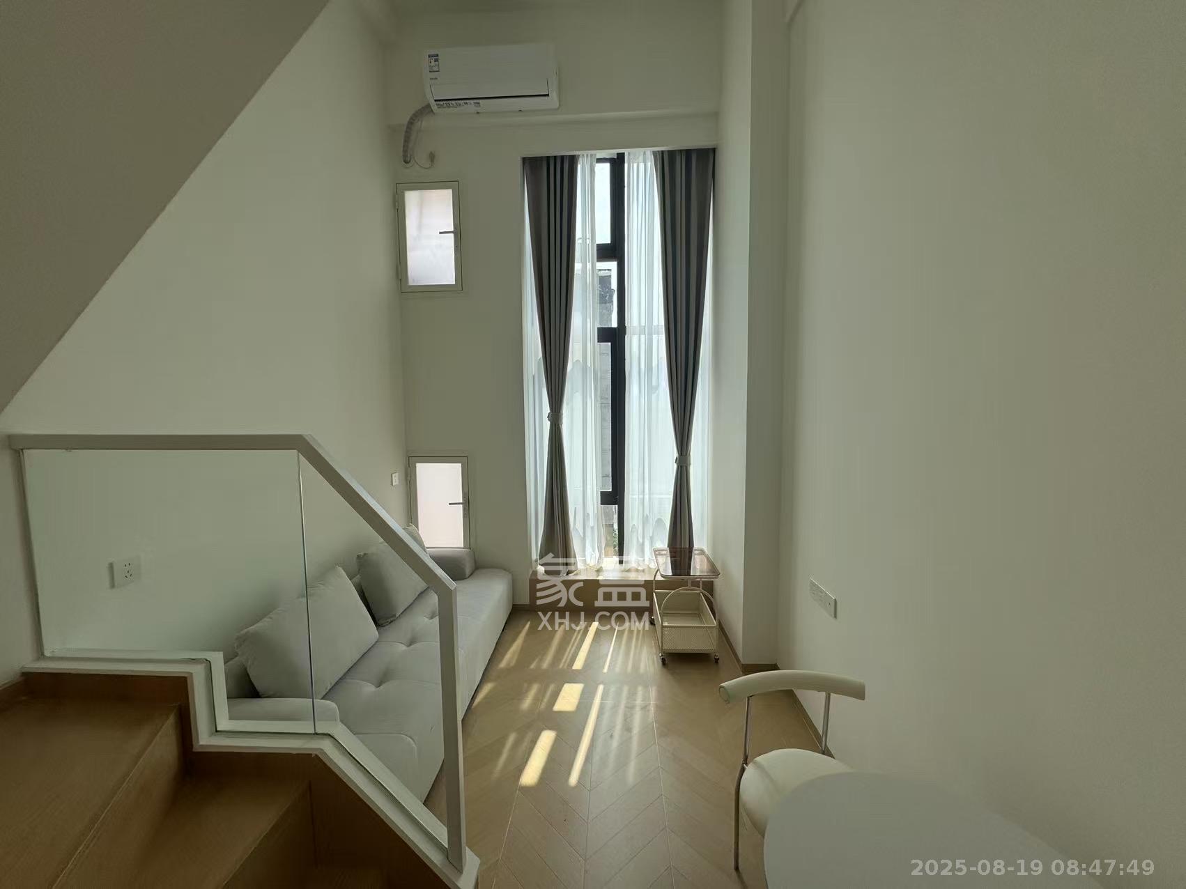 珠江花城好世界 1室1厅1卫 2300.0元/月 珠江花城好世界 1室1厅1卫 2300.0元/月室内图