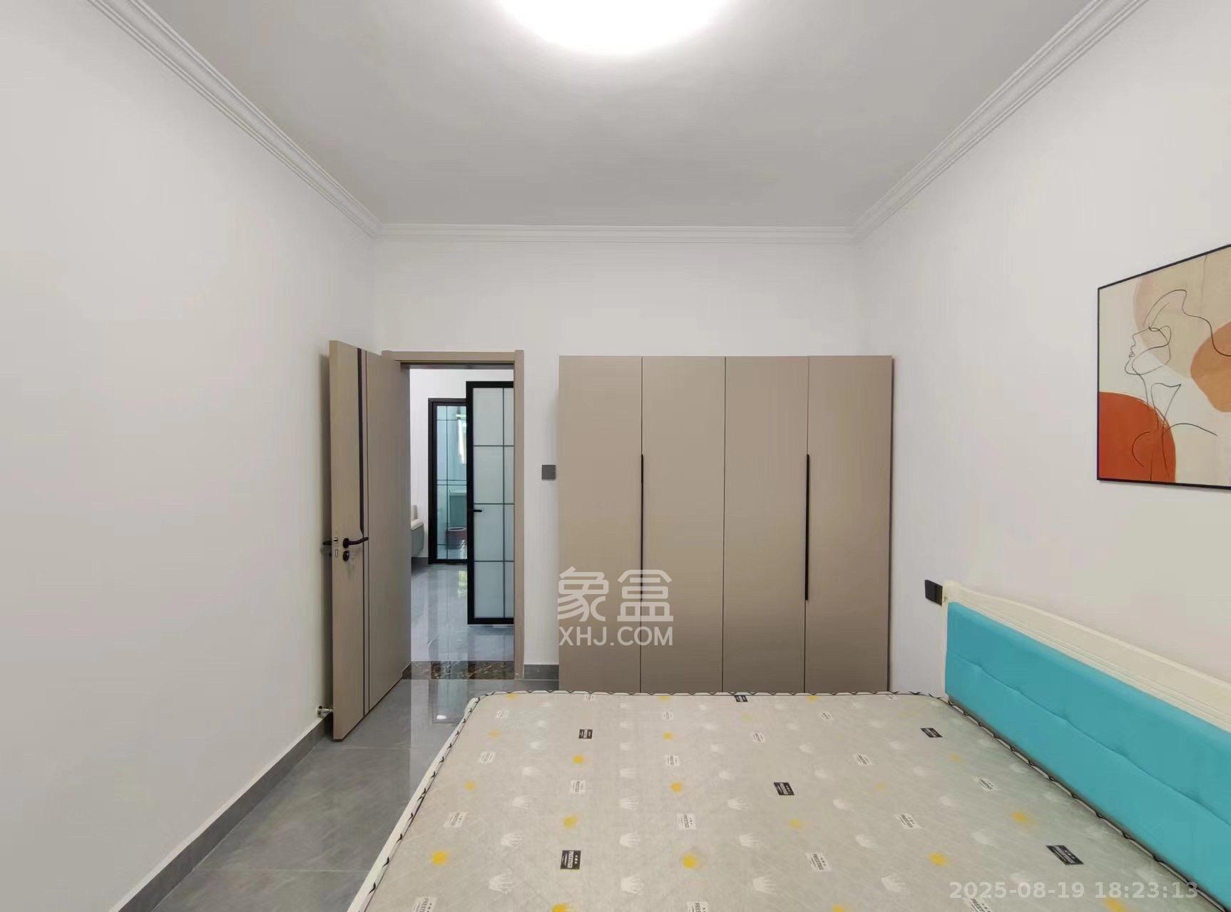 赤岗小区（一二三片）  2室1厅1卫   2200.00元/月室内图